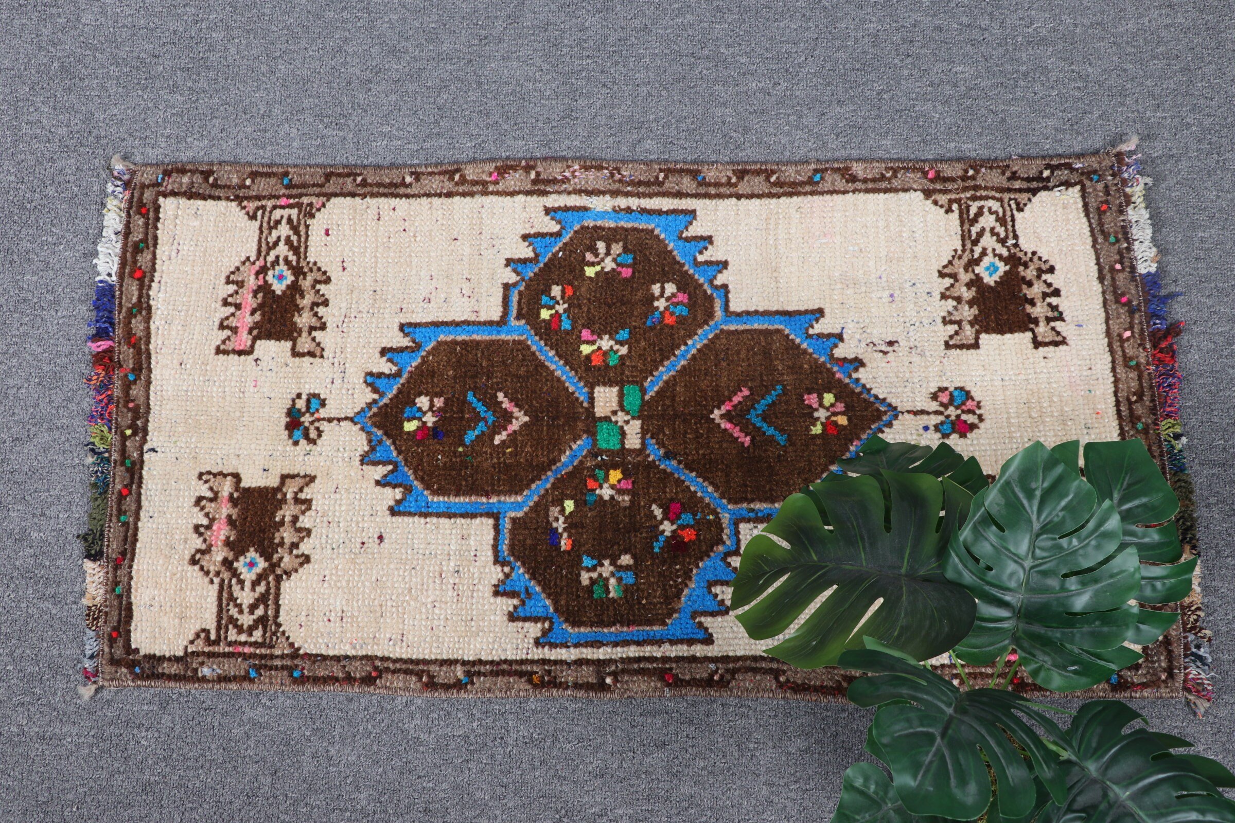 Entry Rugs, Moroccan Rug, Vintage Rug, Rugs for Bedroom, Cool Rug, Bedroom Rug, Beige  1.4x2.7 ft Small Rugs, Turkish Rug