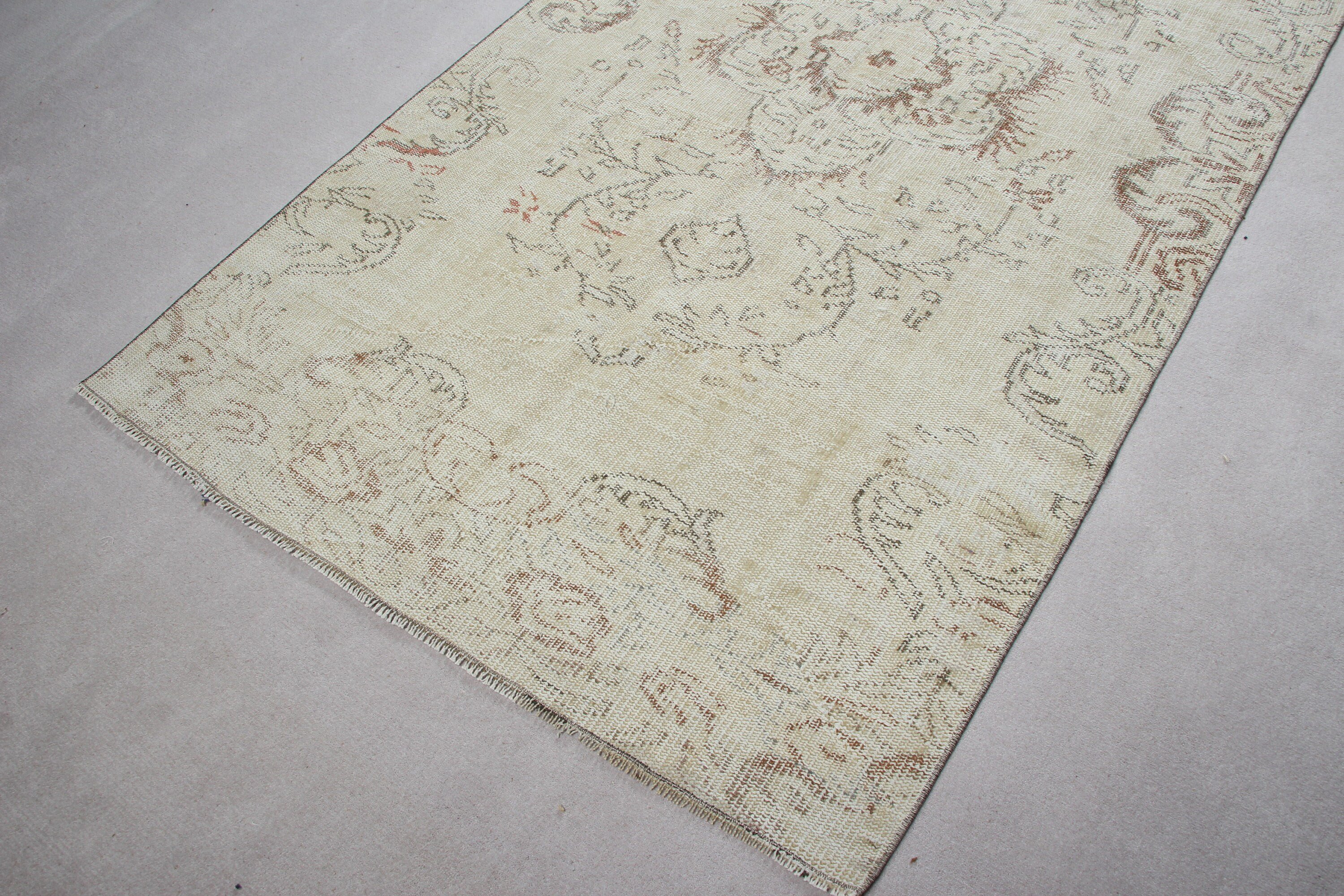 Bedroom Rugs, Indoor Rug, Floor Rug, 4.5x8.4 ft Area Rug, Vintage Rug, Turkish Rug, Beige Oriental Rug, Cool Rug, Rugs for Kitchen, Old Rug