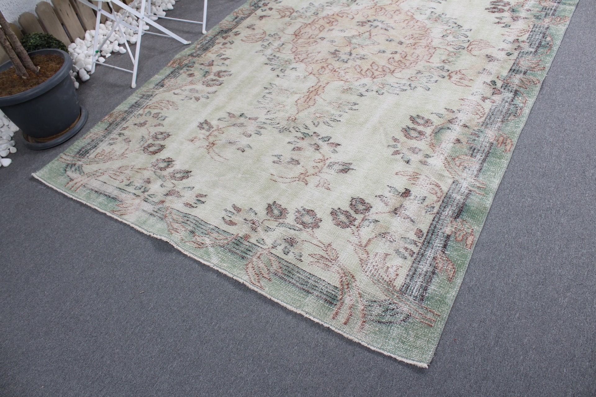 Living Room Rug, Bedroom Rug, Home Decor Rug, Green Kitchen Rugs, Turkish Rug, 5.6x8.7 ft Large Rug, Oriental Rug, Outdoor Rug, Vintage Rug