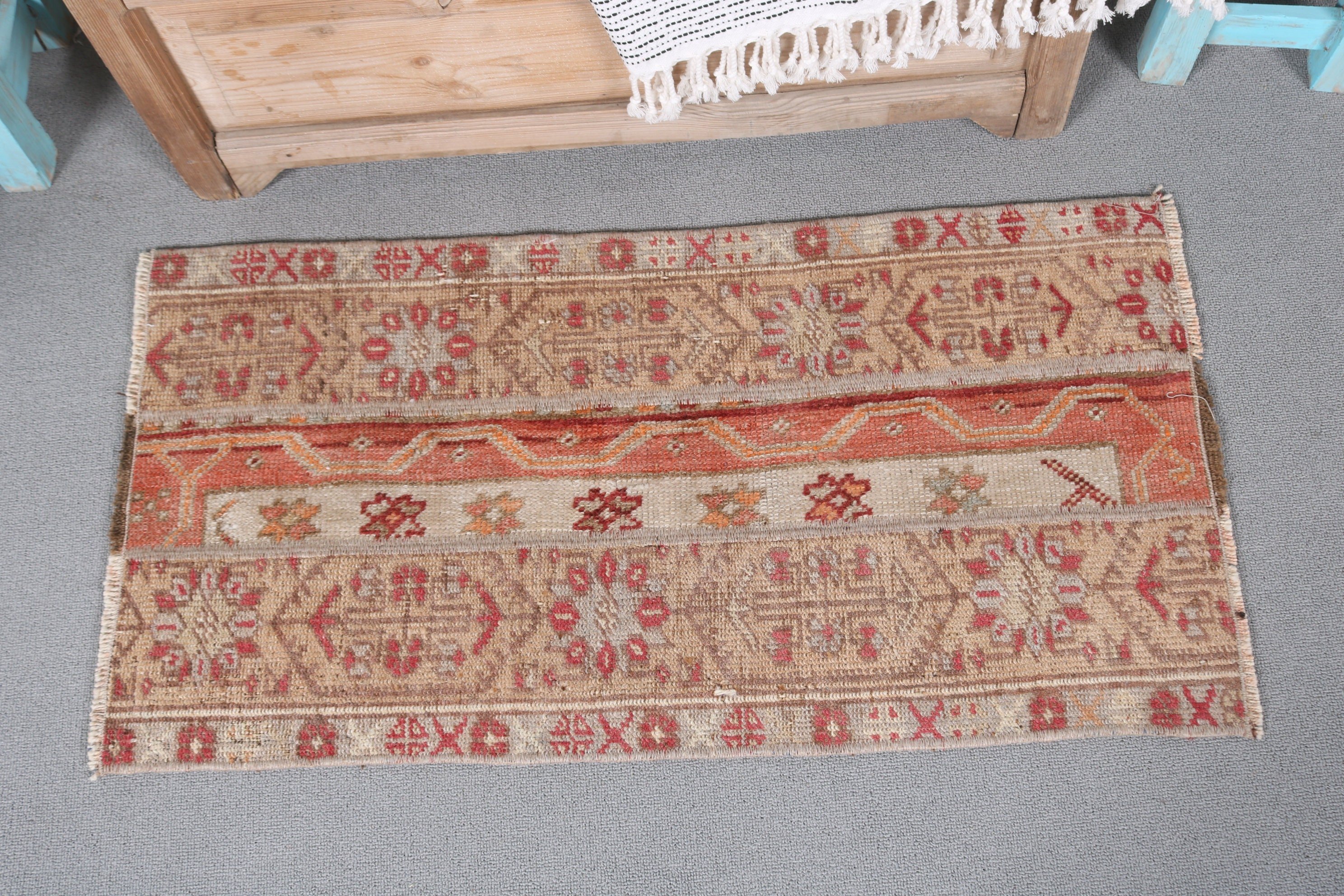 Vintage Rugs, 1.5x3 ft Small Rug, Nursery Rugs, Anatolian Rug, Oushak Rug, Car Mat Rugs, Pink Oushak Rug, Turkish Rugs, Rugs for Bedroom