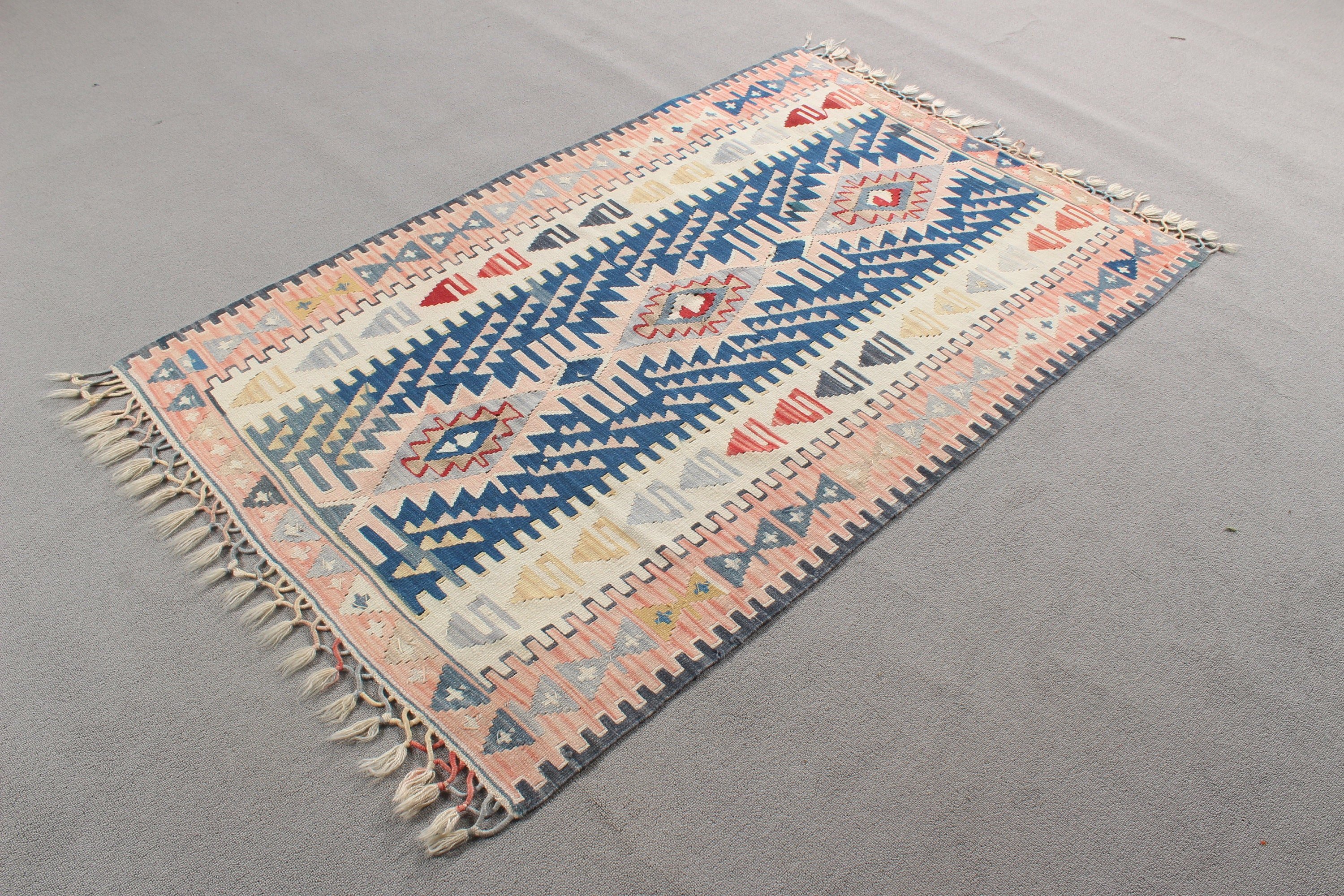 Kitchen Rugs, Beige Geometric Rug, Bedroom Rugs, 3.5x5.5 ft Accent Rug, Vintage Rug, Kilim, Turkish Rug, Home Decor Rug, Nursery Rugs