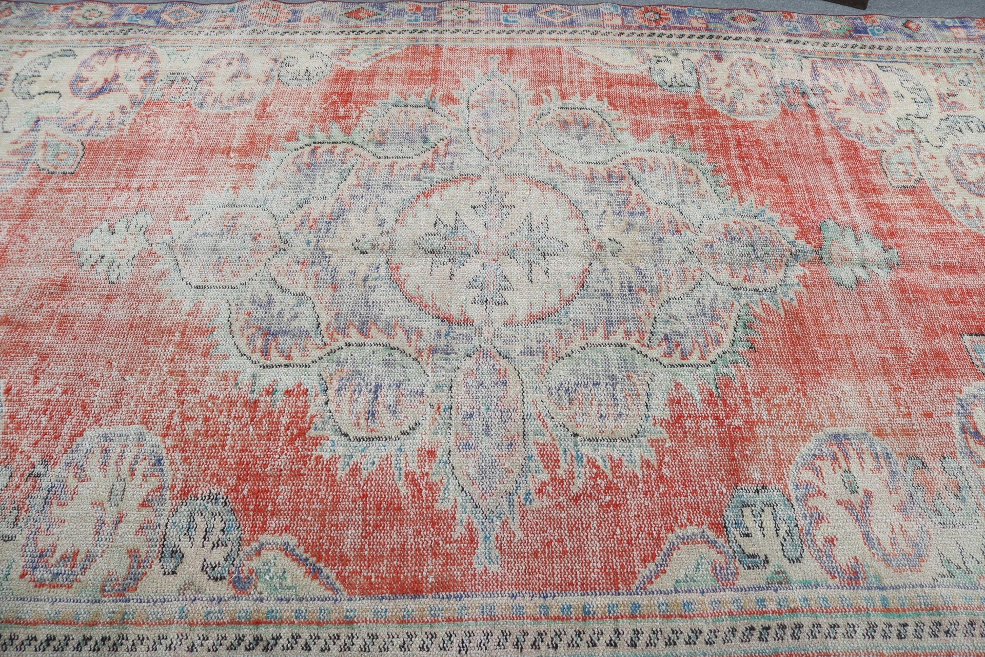 Vintage Rug, Saloon Rug, Turkish Rugs, Dining Room Rugs, Anatolian Rugs, Red Handwoven Rug, Kitchen Rugs, 6.8x10.9 ft Oversize Rug