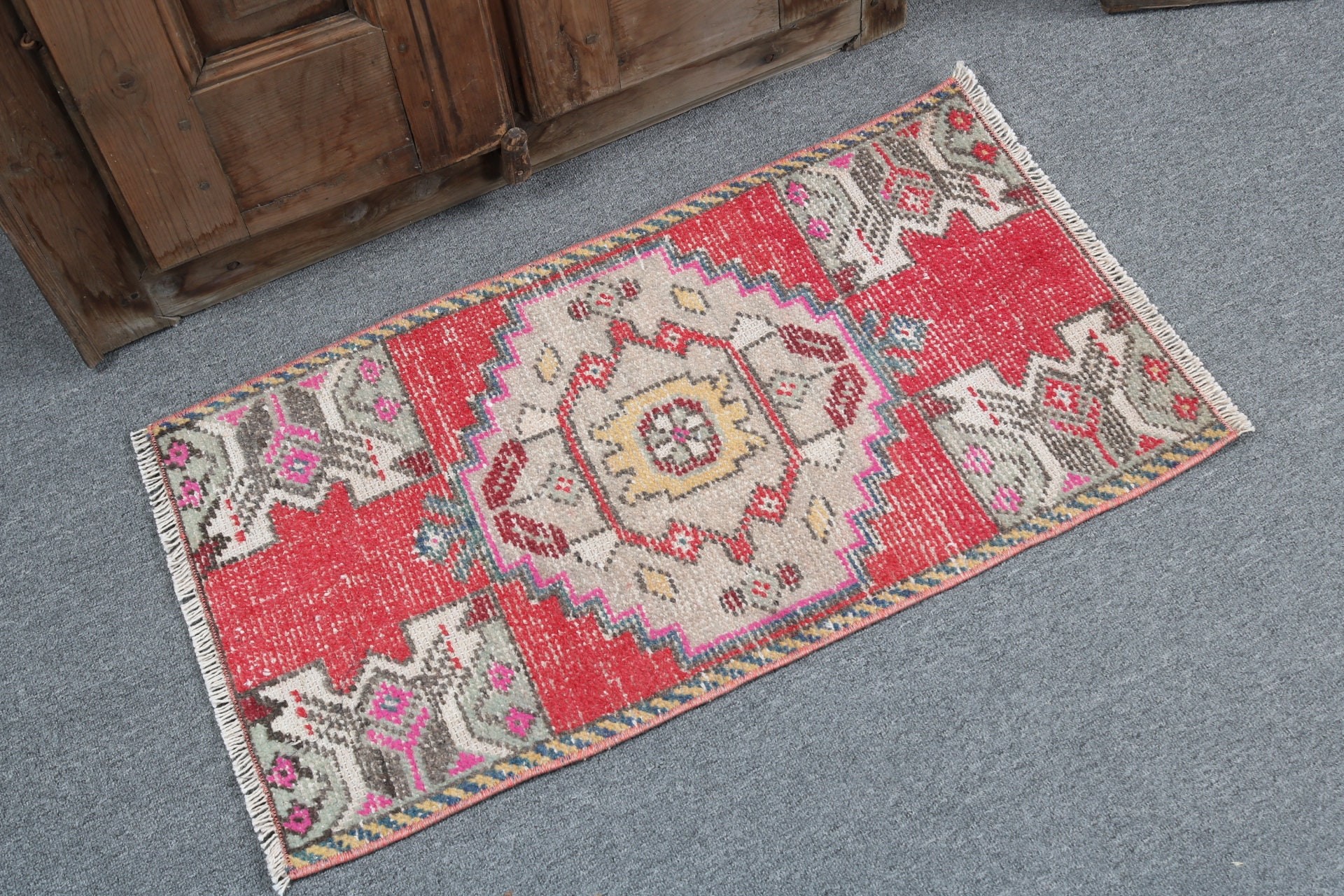 Bedroom Rug, Home Decor Rugs, Vintage Rug, Turkish Rug, Boho Rug, Bathroom Rugs, Red  1.5x2.8 ft Small Rugs