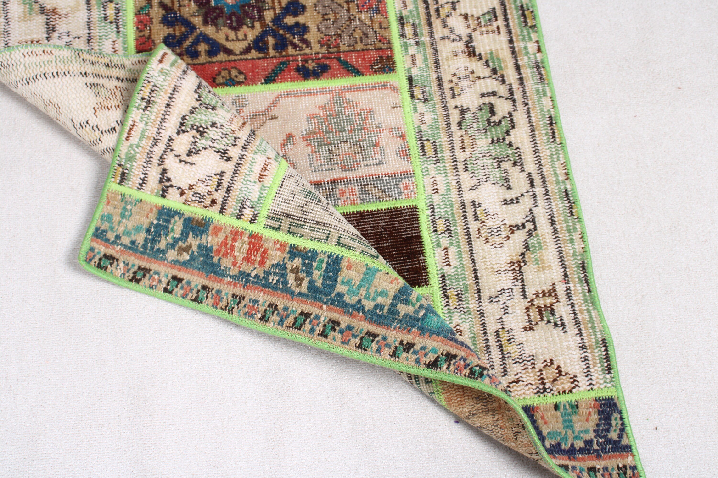 Green Anatolian Rugs, Turkish Rugs, Oriental Rug, Home Decor Rugs, Dorm Rug, 2.5x4.1 ft Small Rugs, Bath Rugs, Vintage Rug, Door Mat Rugs