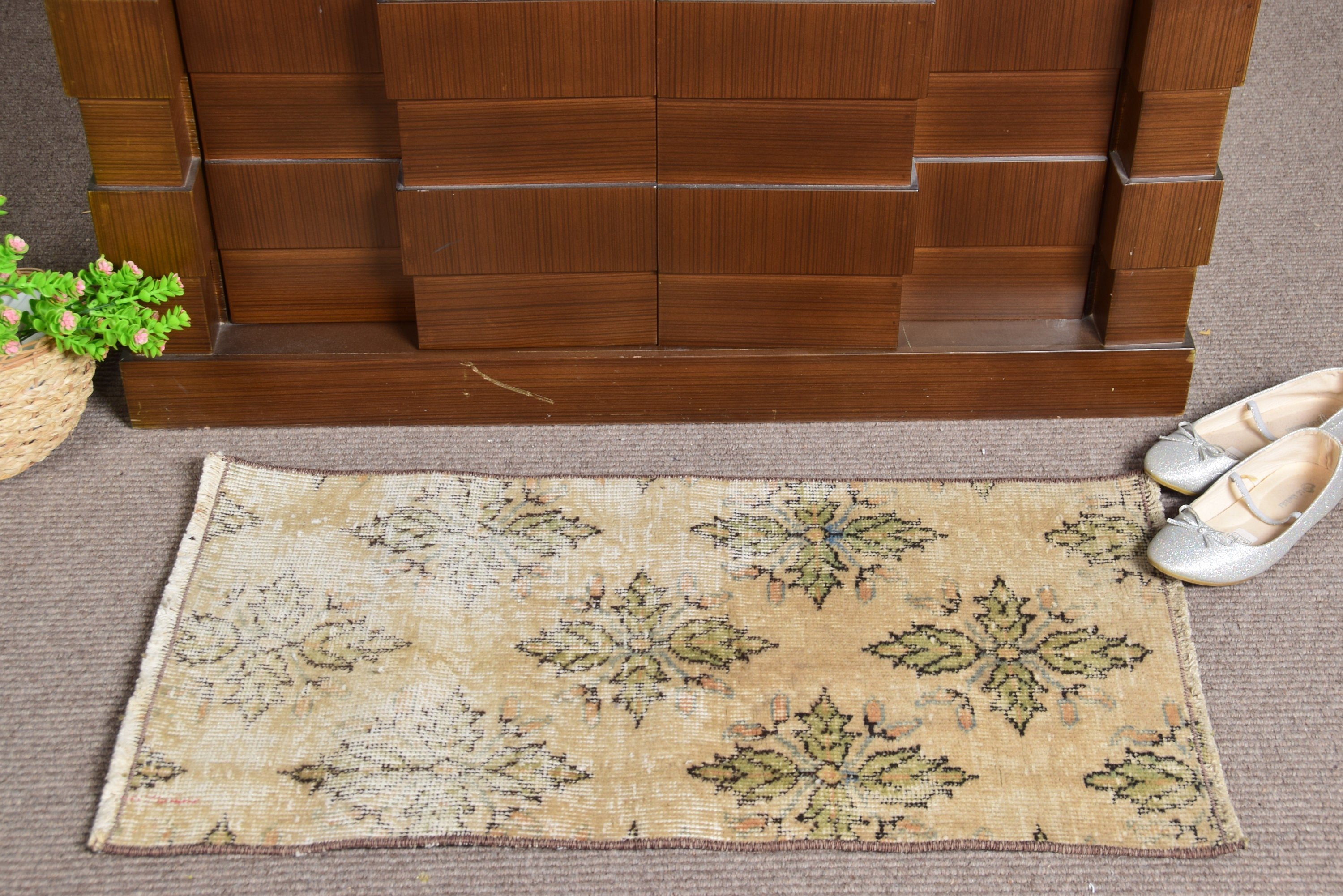 Bathroom Rug, Kitchen Rug, Floor Rug, Turkish Rug, 1.4x2.8 ft Small Rug, Rugs for Bedroom, Vintage Rug, Beige Bedroom Rugs, Eclectic Rugs