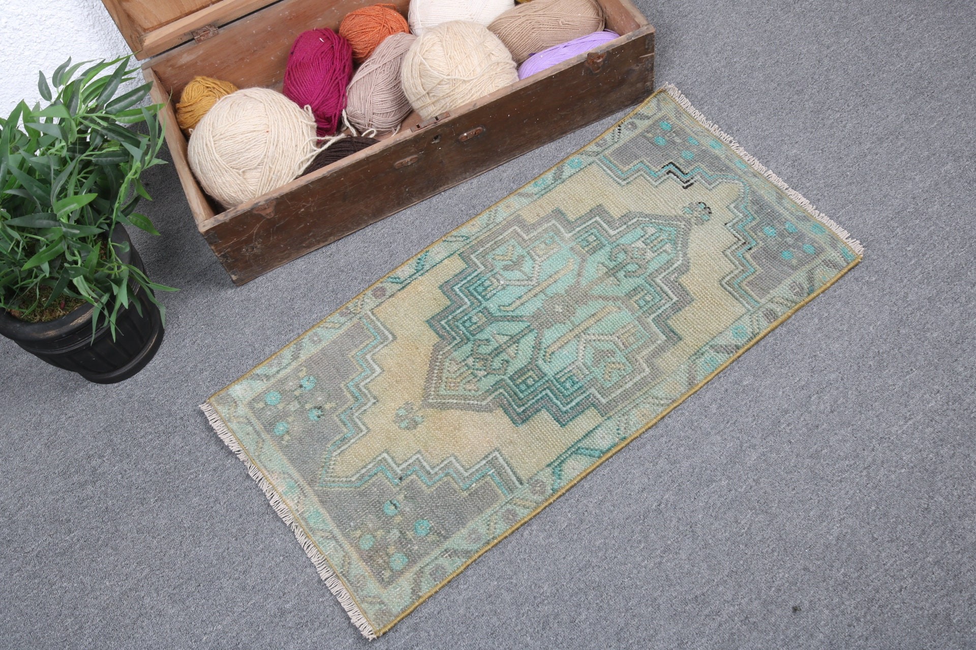 Green Neutral Rugs, Vintage Decor Rugs, Vintage Rug, Small Area Rug, Turkish Rugs, Cool Rugs, Entry Rug, Floor Rugs, 1.4x2.8 ft Small Rugs