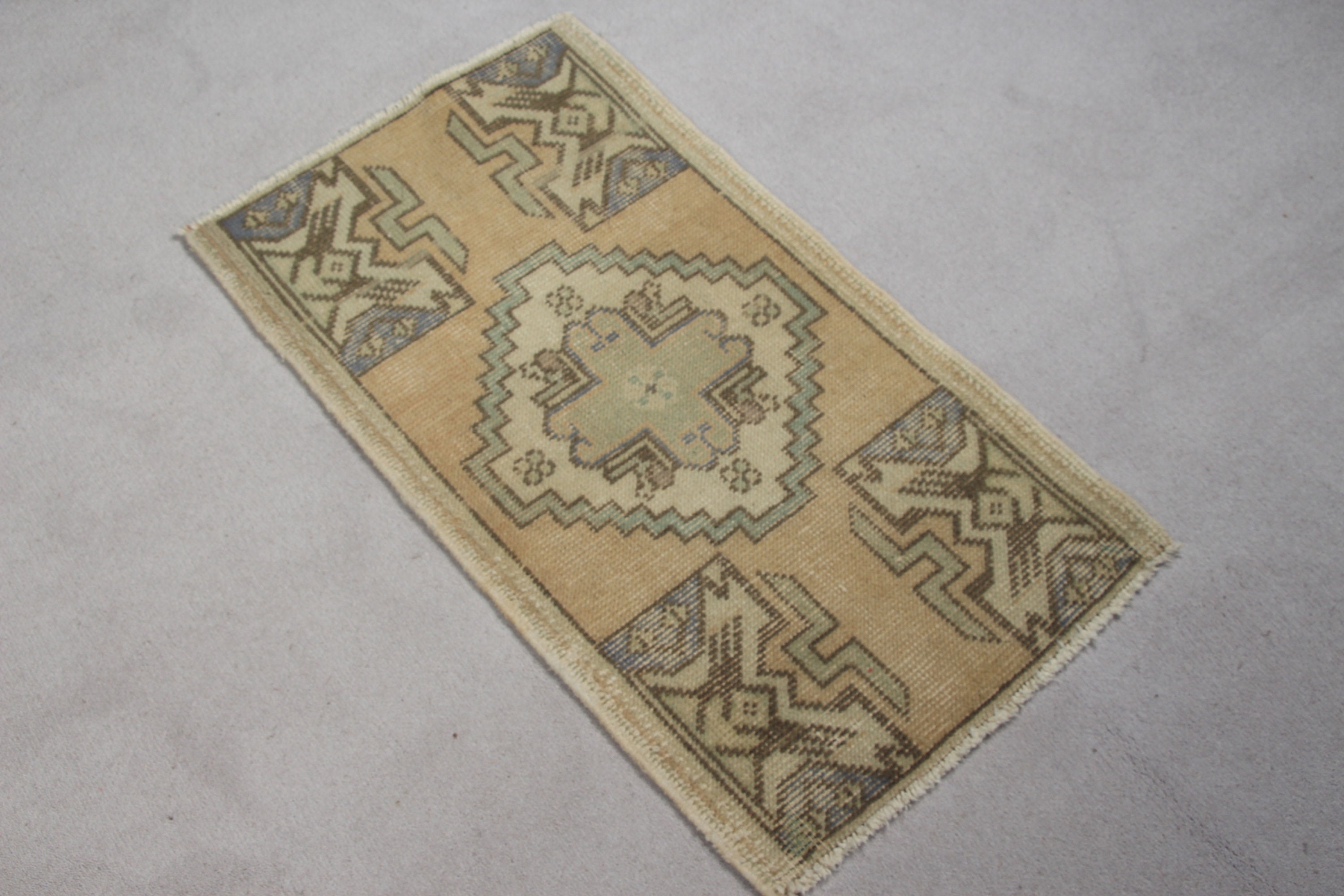 Oriental Rug, Bathroom Rug, Vintage Rug, Turkish Rug, Car Mat Rug, 1.5x2.8 ft Small Rug, Beige Moroccan Rug, Eclectic Rug