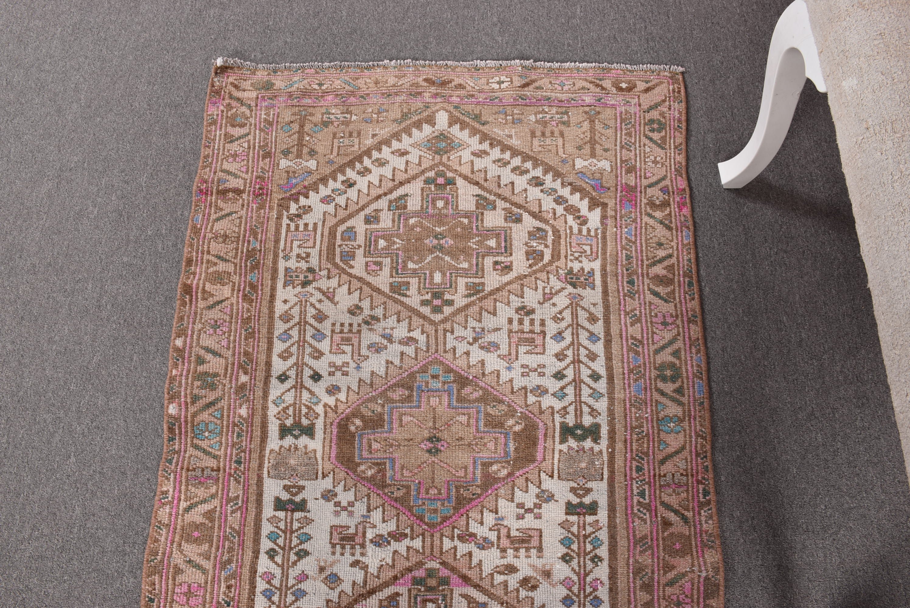 Geometrik Halılar, Çocuk Halısı, Türk Halıları, 2.8x4.4 ft Küçük Halı, Vintage Halılar, Bej El Dokuma Halılar, Yün Halılar, Küçük Vintage Halılar