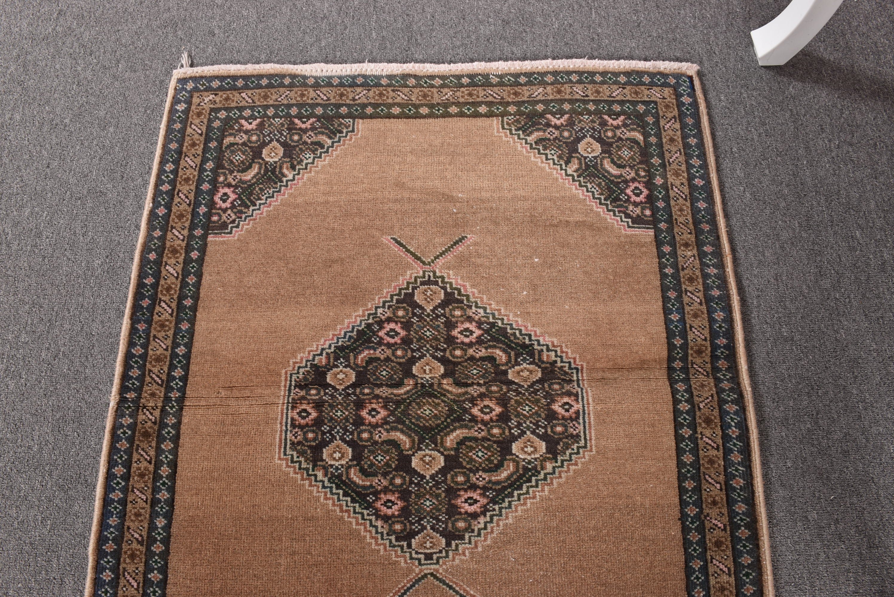 Küçük Vintage Halılar, Açıklama Halıları, Türk Halıları, 2,2x2,7 ft Küçük Halı, Vintage Halılar, Ev Dekorasyonu Halısı, Kahverengi Lüks Halı, Çocuk Halıları