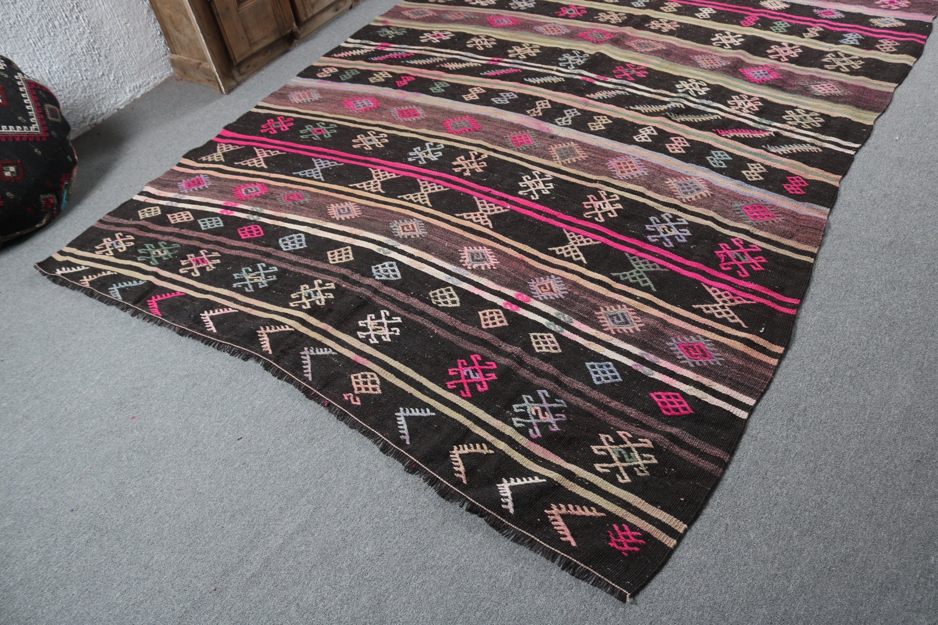 6.9x12.3 ft Oversize Rugs, Vintage Rug, Kilim, Turkish Rug, Neutral Rugs, Home Decor Rugs, Black Bedroom Rug, Dining Room Rugs, Salon Rugs