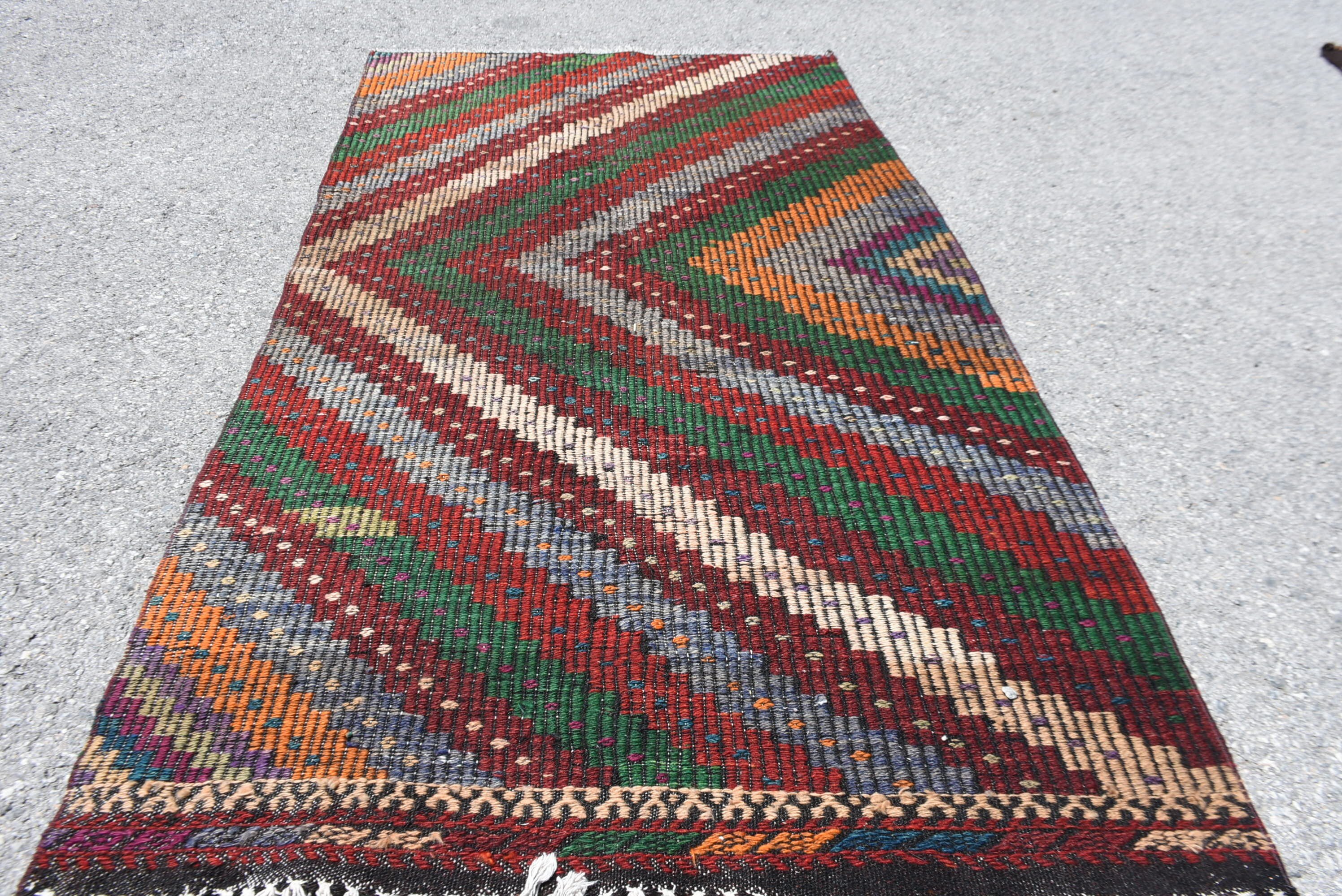 Türk Halıları, Vintage Halı, Yün Halı, Kilim, Fas Halısı, Ofis Halısı, Mutfak Halıları, Kırmızı Anadolu Halıları, Yatak Odası Halısı, 3.2x6.3 ft Accent Halı