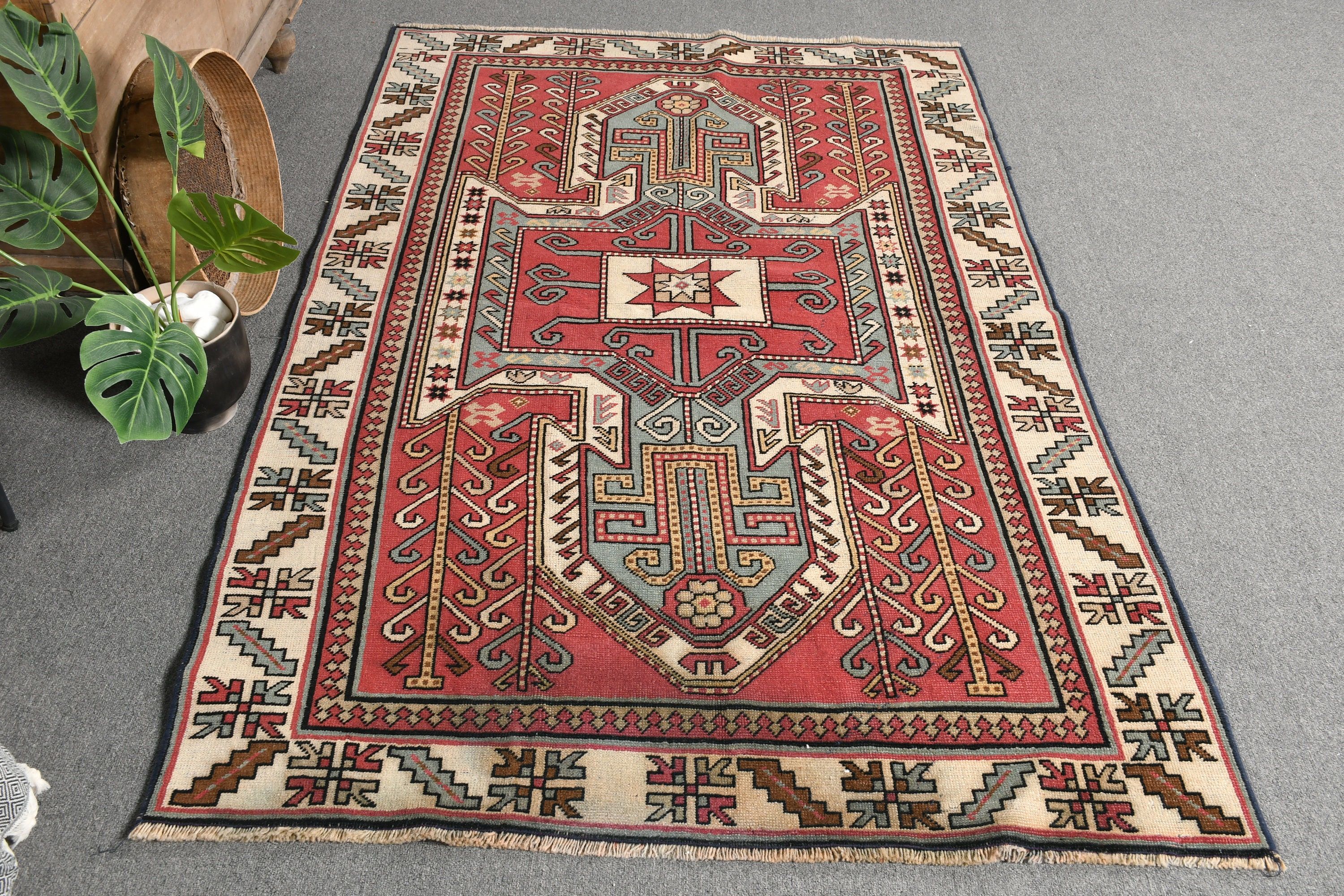 Vintage Halılar, 4.1x6.5 ft Alan Halısı, Çocuk Halısı, Soğuk Halı, Türk Halıları, Kırmızı Fas Halısı, Oturma Odası Halıları, Mutfak Halıları, Düğün Halıları