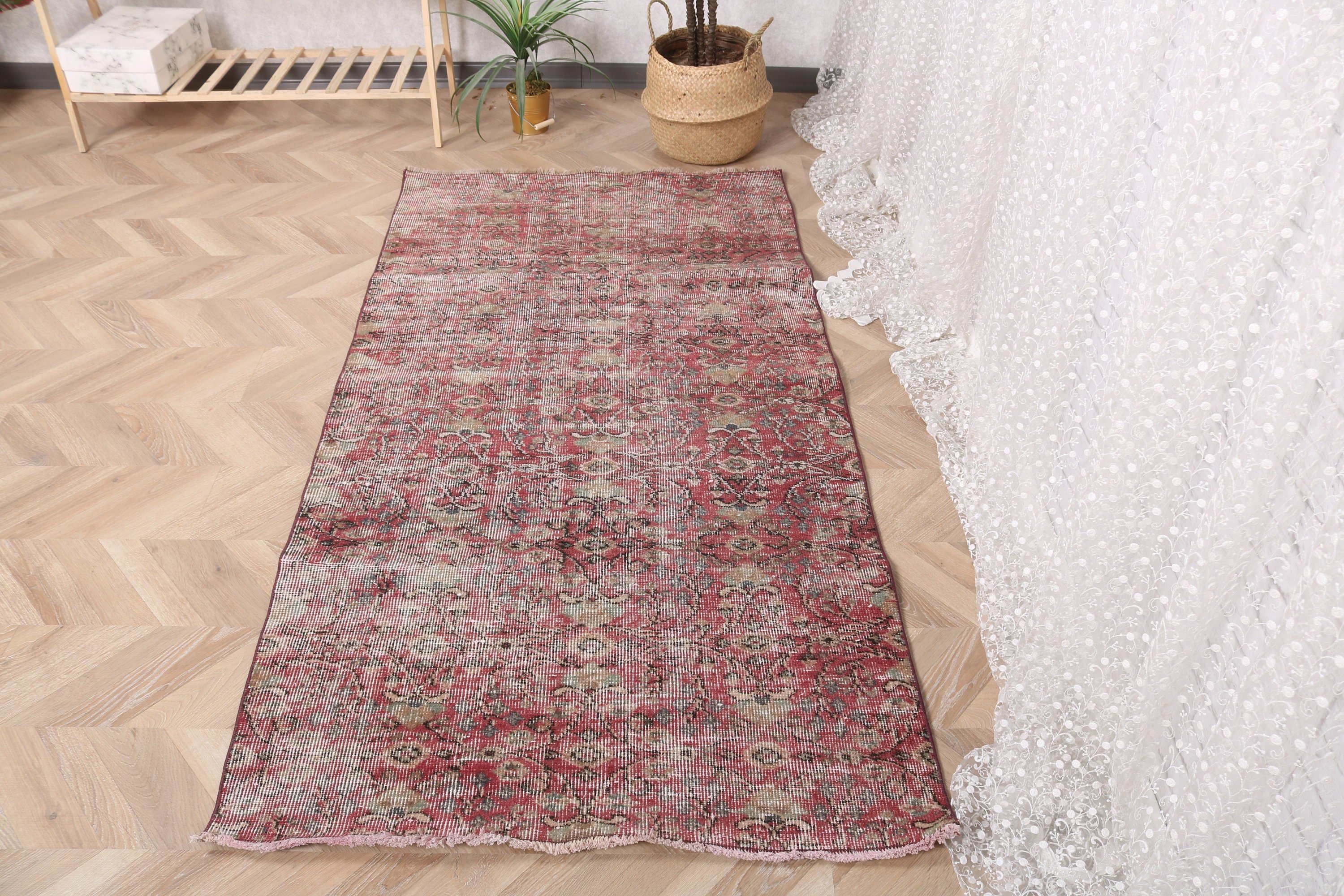 Vintage Halı, Modern Halılar, Yer Halısı, 3,2x6,5 ft Vurgulu Halı, Vintage Vurgulu Halılar, Türk Halısı, Kırmızı Açıklama Halıları, Giriş Halıları, Dış Mekan Halısı