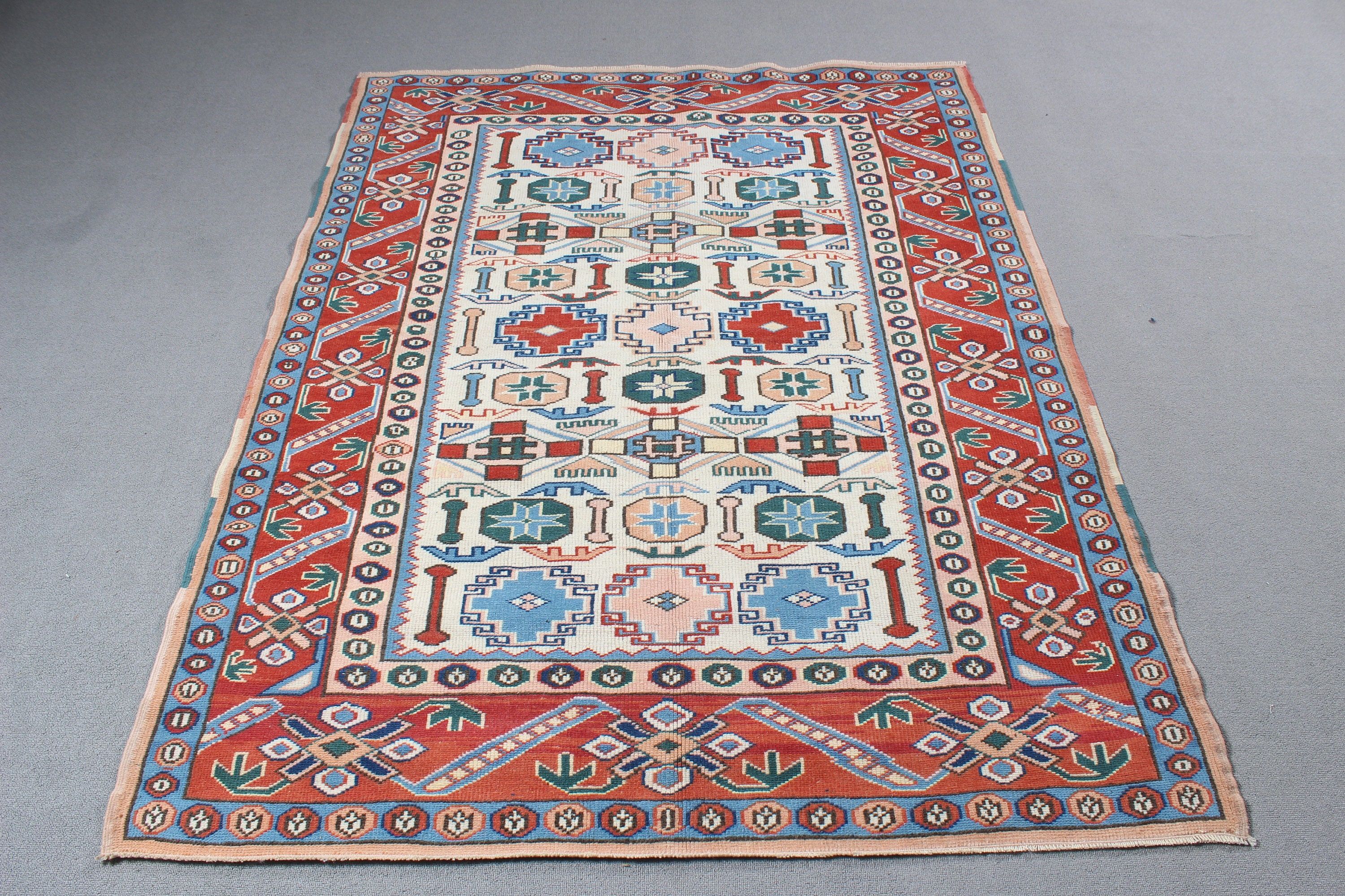 Vintage Halılar, Geometrik Halılar, 4,5x5,8 ft Alan Halısı, İç Mekan Halıları, Türk Halısı, Yemek Odası Halıları, Kırmızı Mutfak Halısı, El Dokuma Halılar