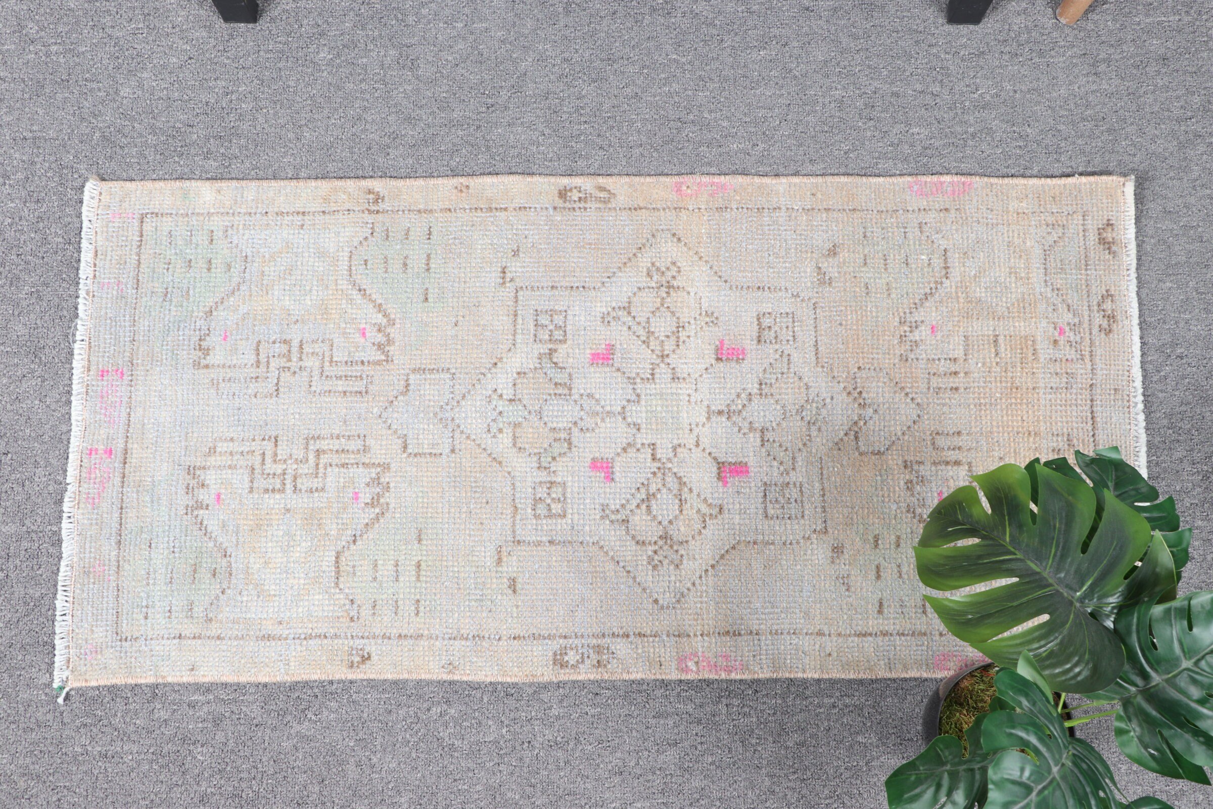 Gray Oushak Rug, Car Mat Rug, Moroccan Rug, Turkish Rug, Entry Rug, 1.5x3 ft Small Rugs, Vintage Rug, Rugs for Car Mat