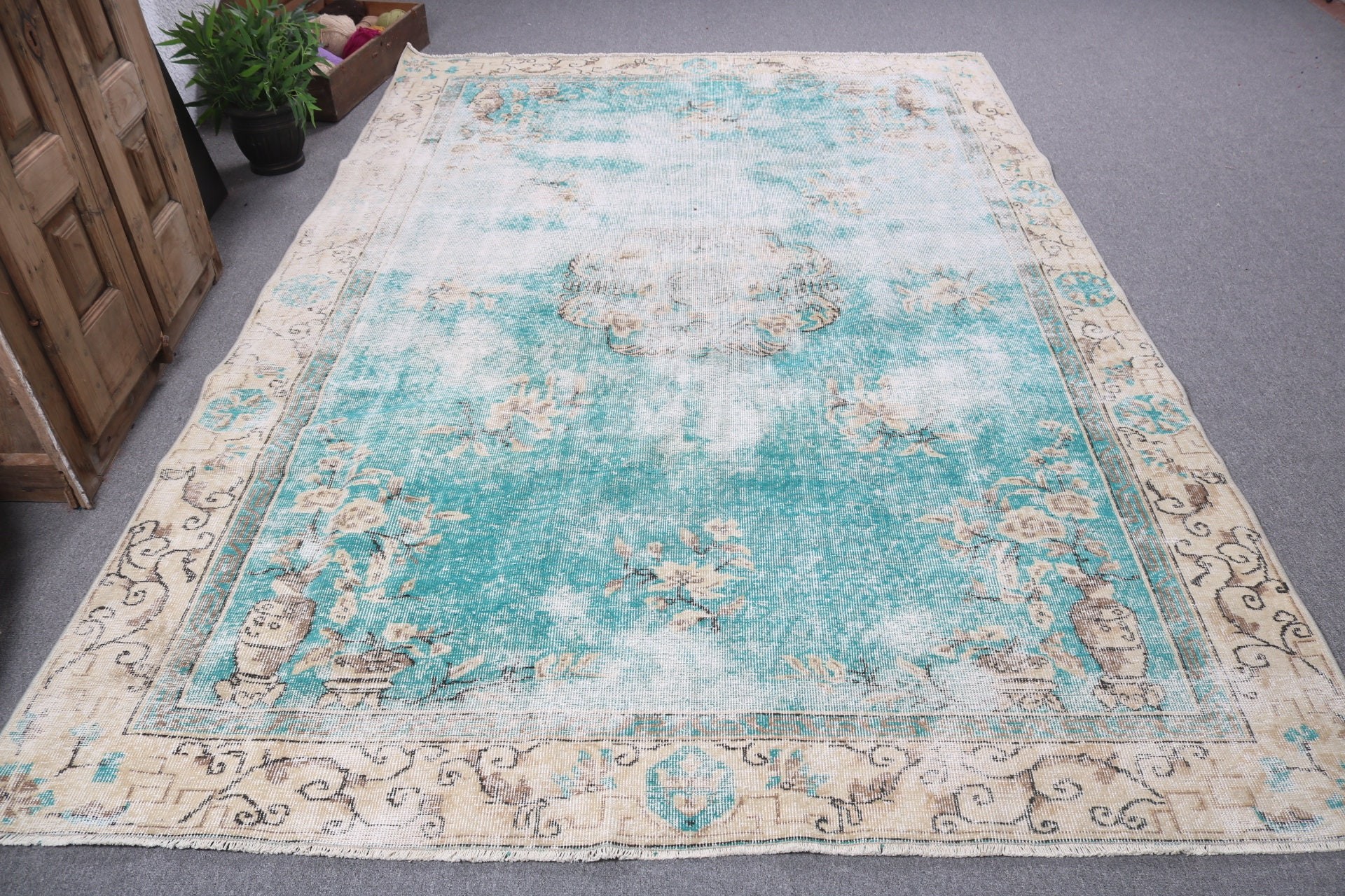 Beige Cool Rugs, Large Boho Rug, Vintage Rugs, Oushak Rugs, Large Oushak Rug, 6.7x9.6 ft Large Rugs, Anatolian Rugs, Turkish Rugs