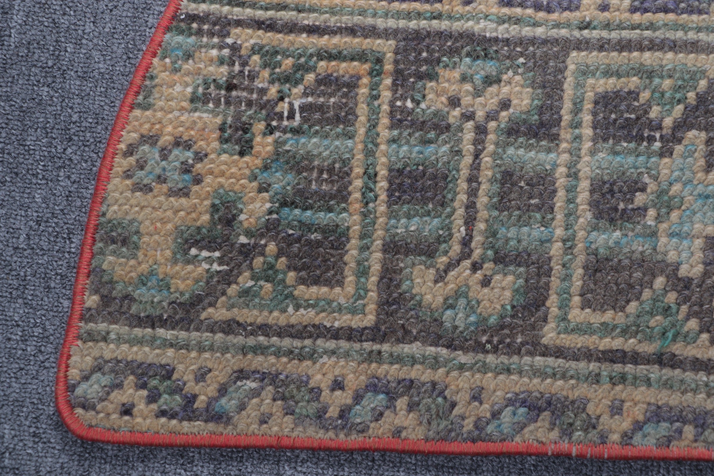 Anadolu Halısı, Soyut Halılar, Vintage Halı, 2,5x1,5 ft Küçük Halı, Mutfak Halıları, Mutfak Halıları, Türk Halısı, Yatak Odası Halısı, Yeşil Yer Halıları