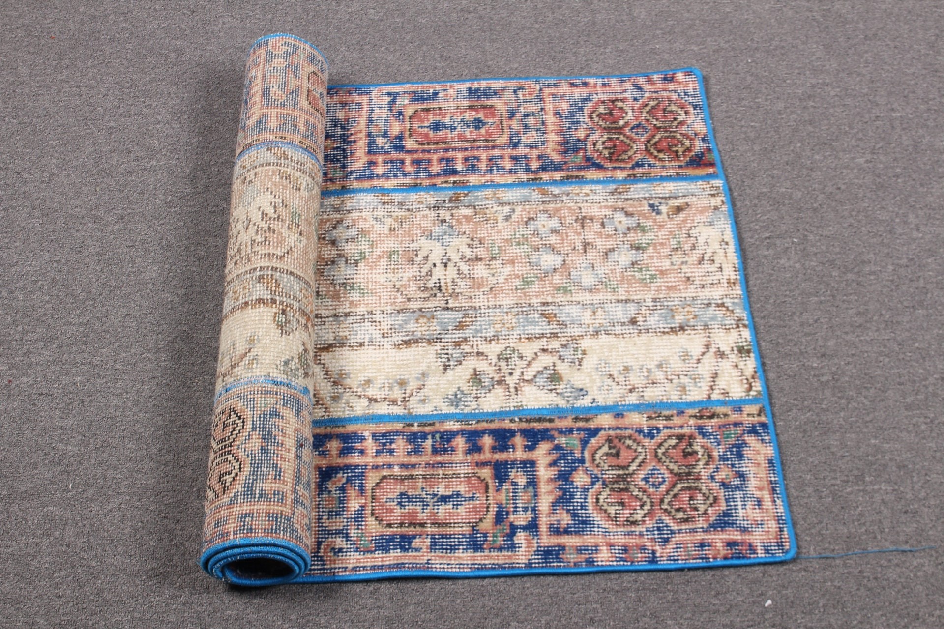 Vintage Halı, Yatak Odası Halıları, 2.2x4.2 ft Küçük Halı, Türk Halısı, Yer Halıları, Giriş Halısı, Mavi Ev Dekor Halısı, Mutfak Halıları