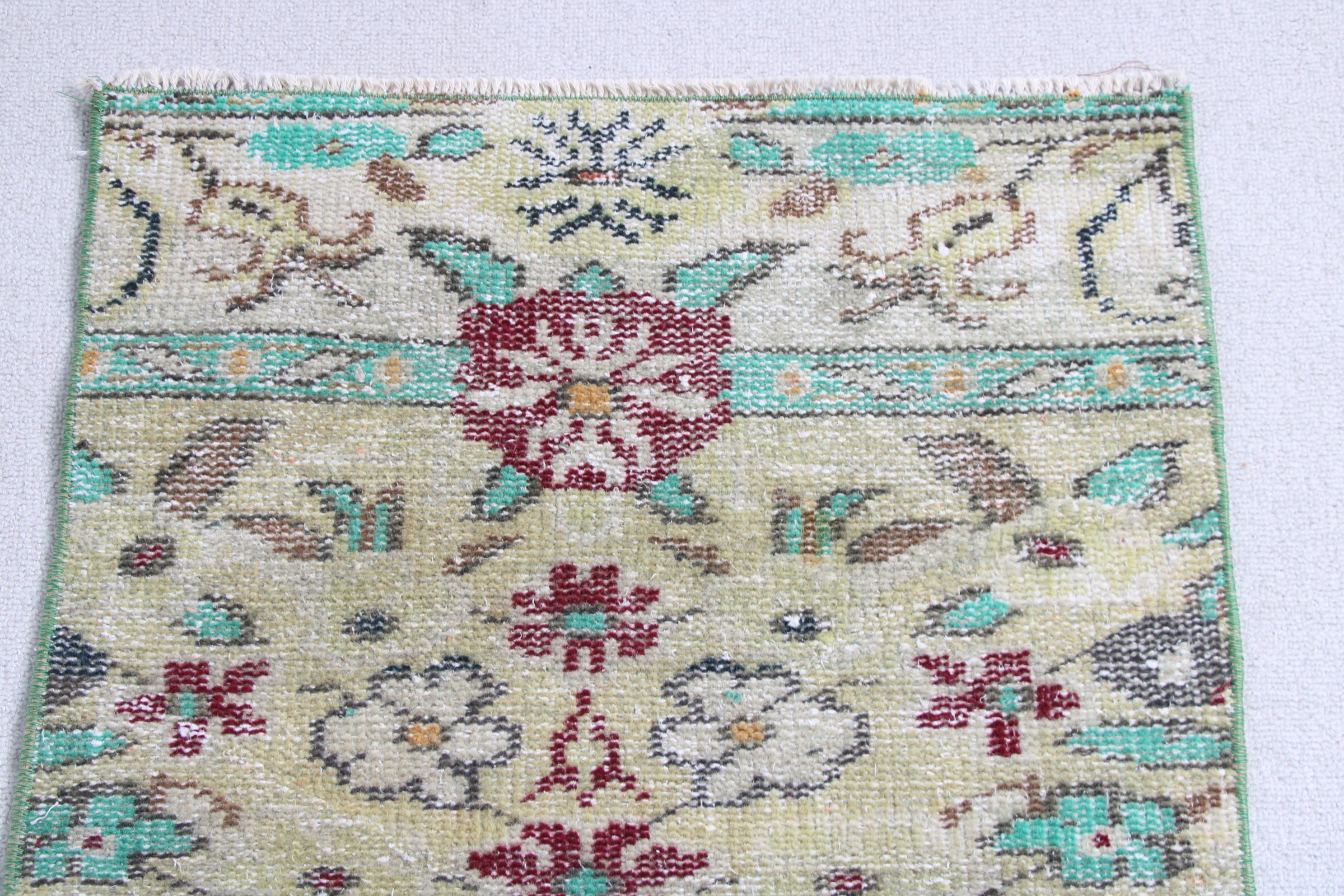 Giriş Halıları, Vintage Halı, Yeşil 2x3,8 ft Küçük Halı, Yatak Odası Halıları, Türk Halıları, Oryantal Halı, Giriş Halıları, Anadolu Halısı