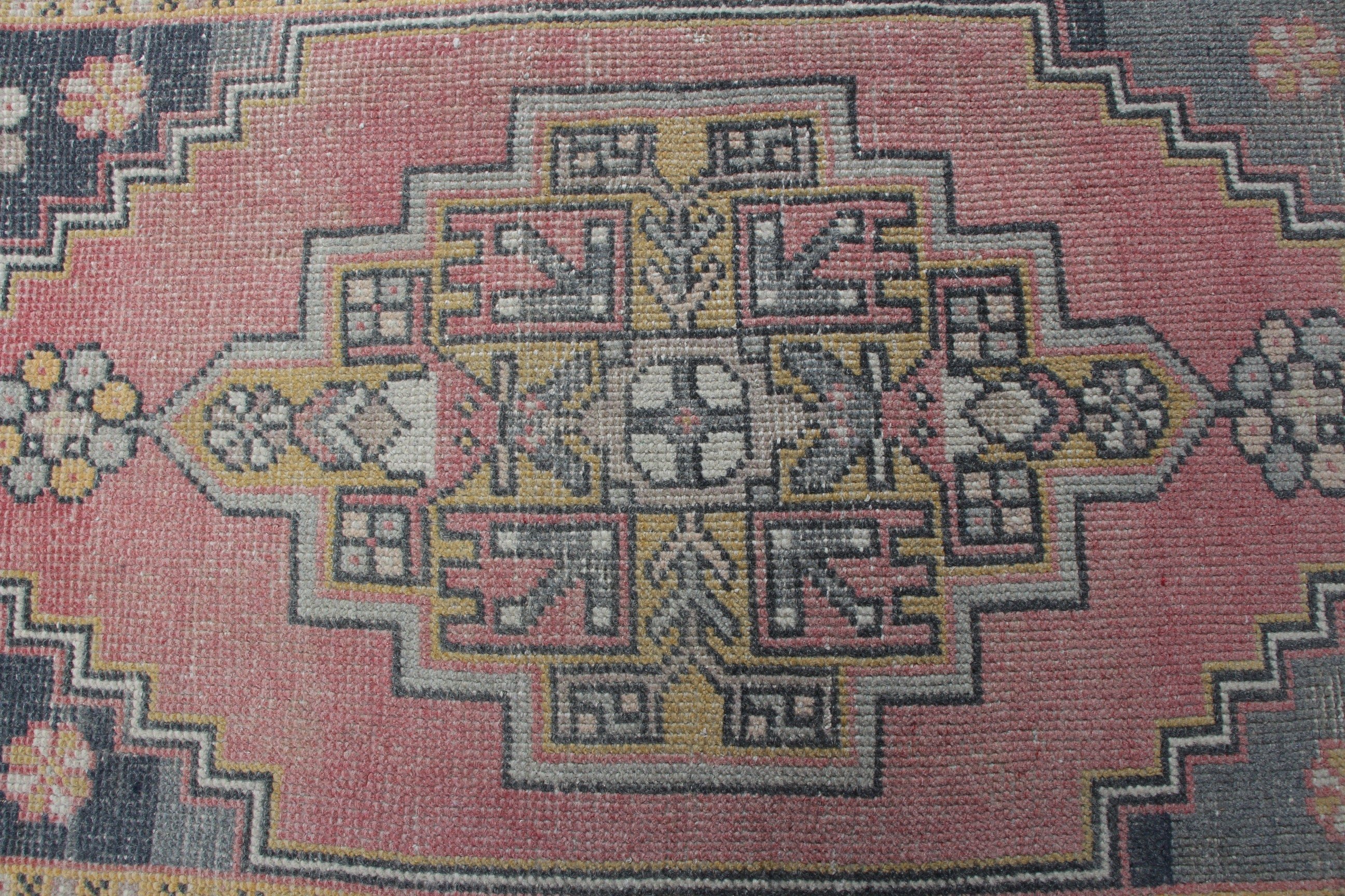 Vintage Halılar, Pembe Oryantal Halı, Küçük Dokuma Halı Halıları, 1.8x3.3 ft Küçük Halı, Araba Paspas Halısı, Kapı Paspas Halısı, Türk Halısı, Havalı Halılar, Yatak Odası Halısı