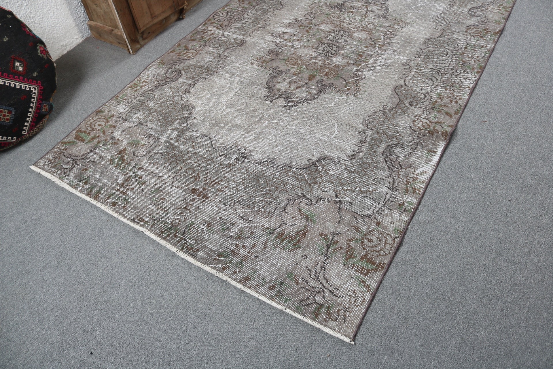 Luxury Rug, Gray Oushak Rug, Anatolian Rug, Turkish Rug, Bedroom Rug, Vintage Rugs, Salon Rugs, 4.9x8.6 ft Large Rug, Large Boho Rugs