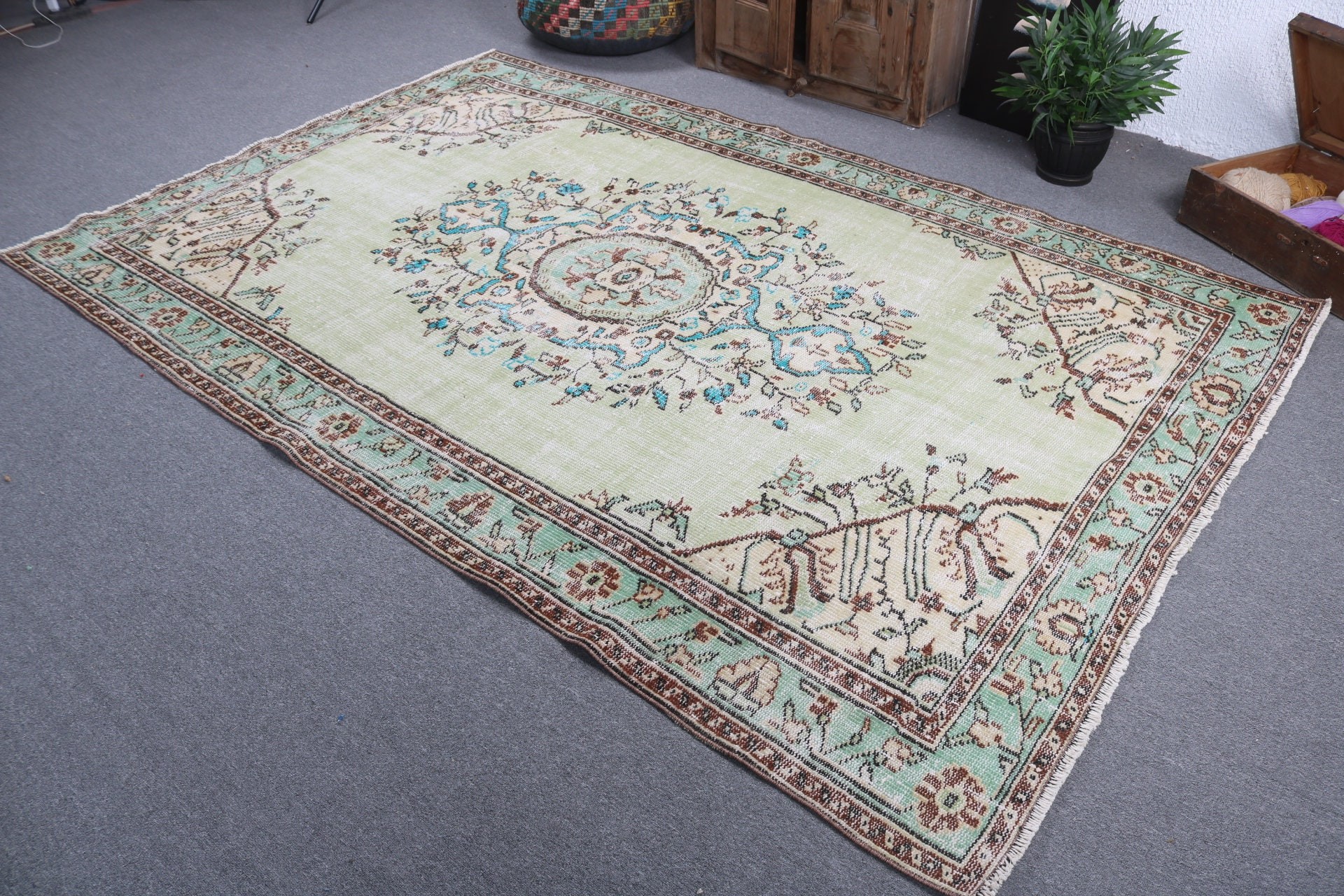 Vintage Rug, Flatweave Rug, Salon Rug, 5.9x9.1 ft Large Rug, Turkish Rugs, Green Home Decor Rugs, Oushak Rugs, Floor Rugs, Living Room Rugs