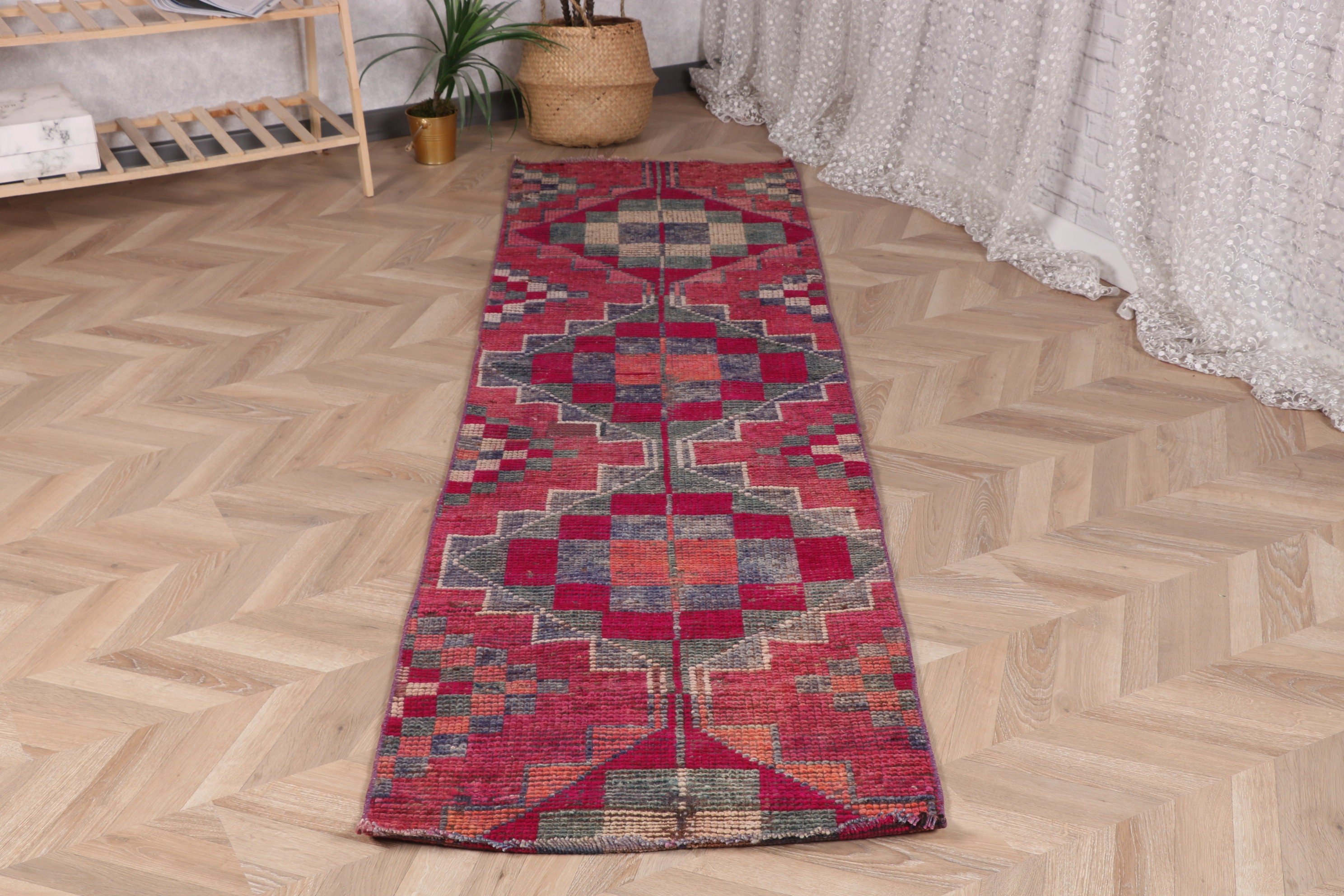 Yün Halı, Anadolu Halıları, Etnik Halılar, Vintage Halılar, Türk Halıları, Merdiven Halısı, 2.3x8.1 ft Runner Halısı, Pembe Geometrik Halılar, Uzun Runner Halısı