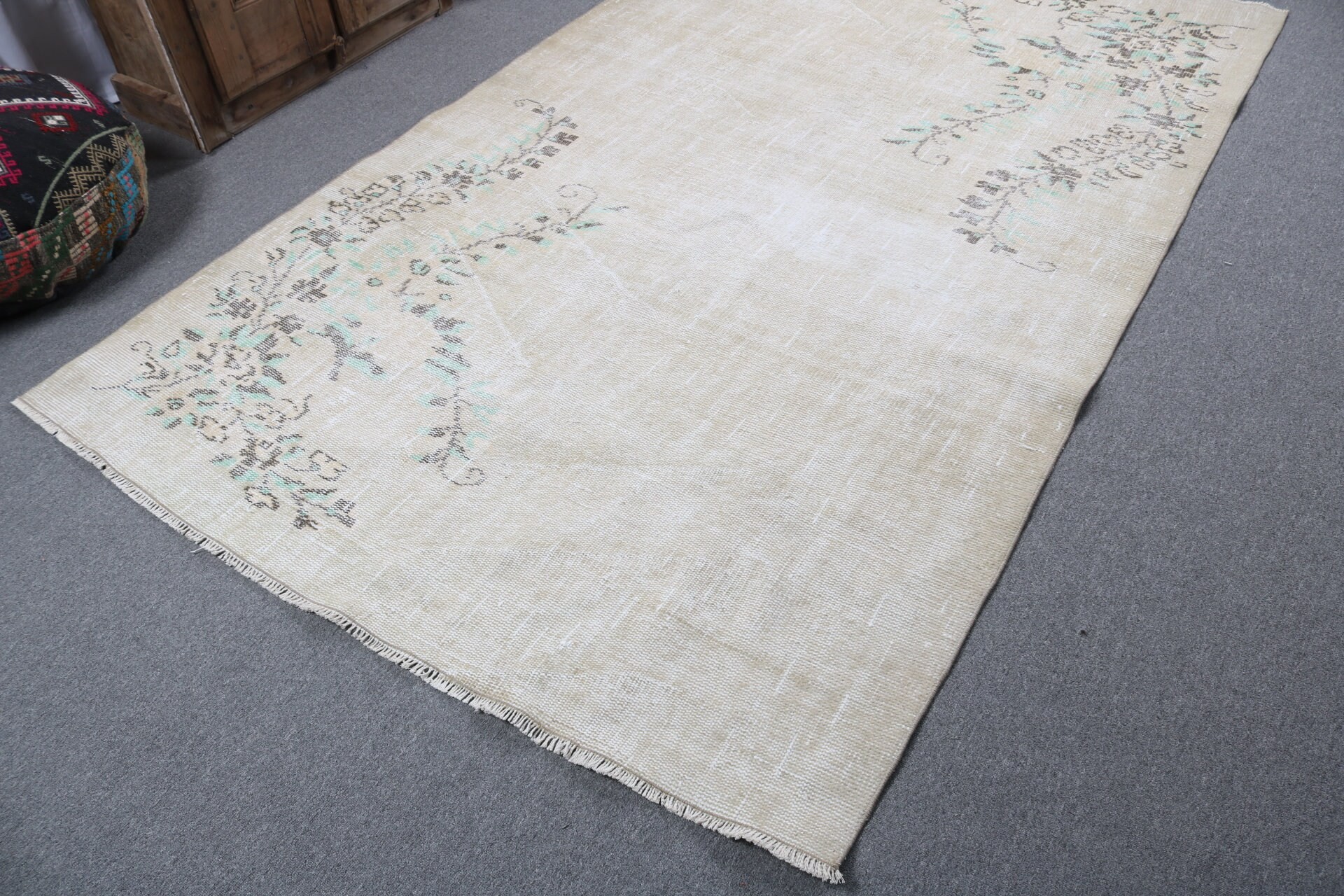 Bedroom Rugs, Kitchen Rug, Office Rug, Beige  5.3x8.8 ft Large Rugs, Wool Rugs, Turkish Rugs, Salon Rug, Vintage Rug