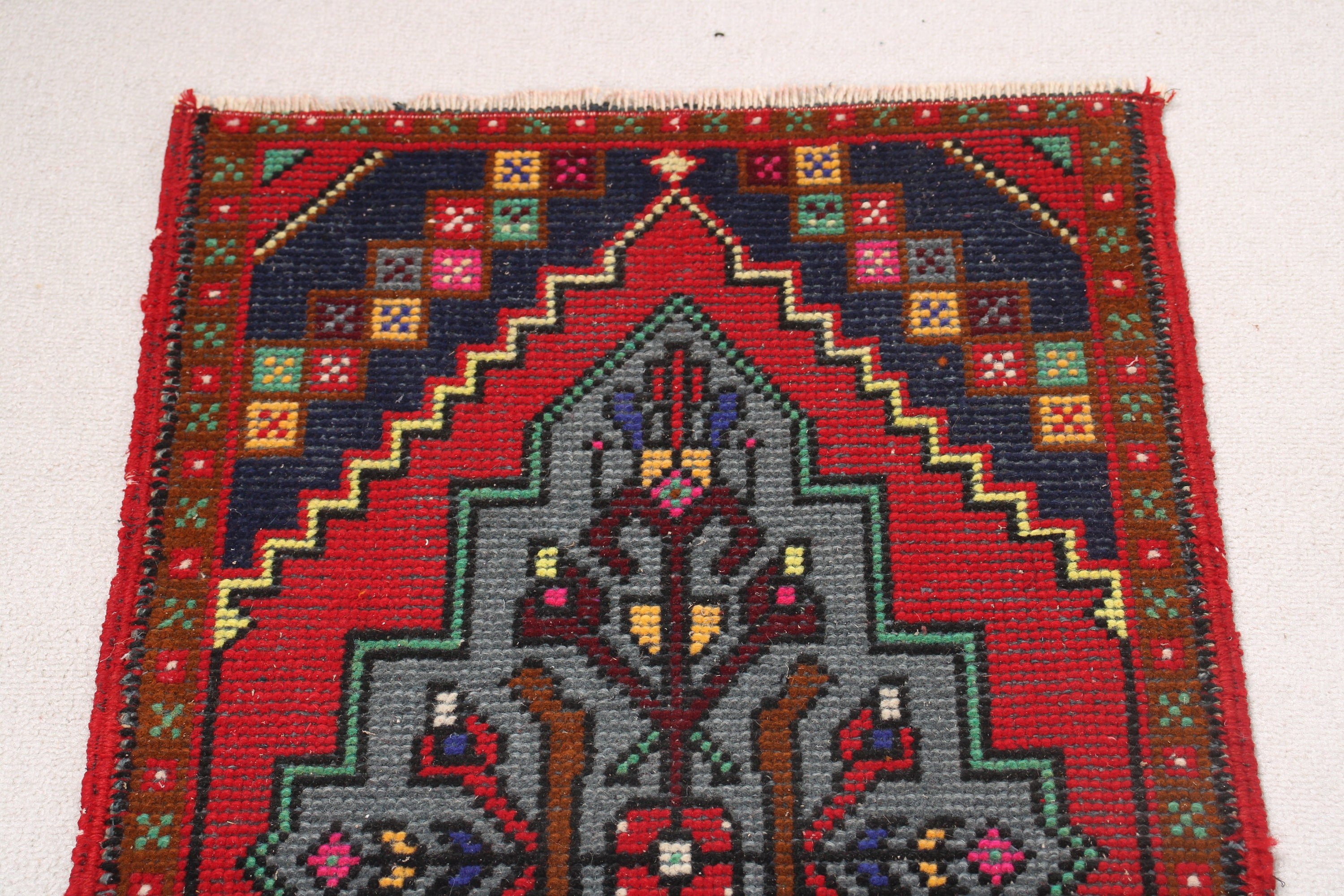 Vintage Rugs, Small Area Rug, Entry Rug, Rugs for Bedroom, Red Antique Rugs, 1.7x2.9 ft Small Rug, Home Decor Rugs, Floor Rug, Turkish Rug