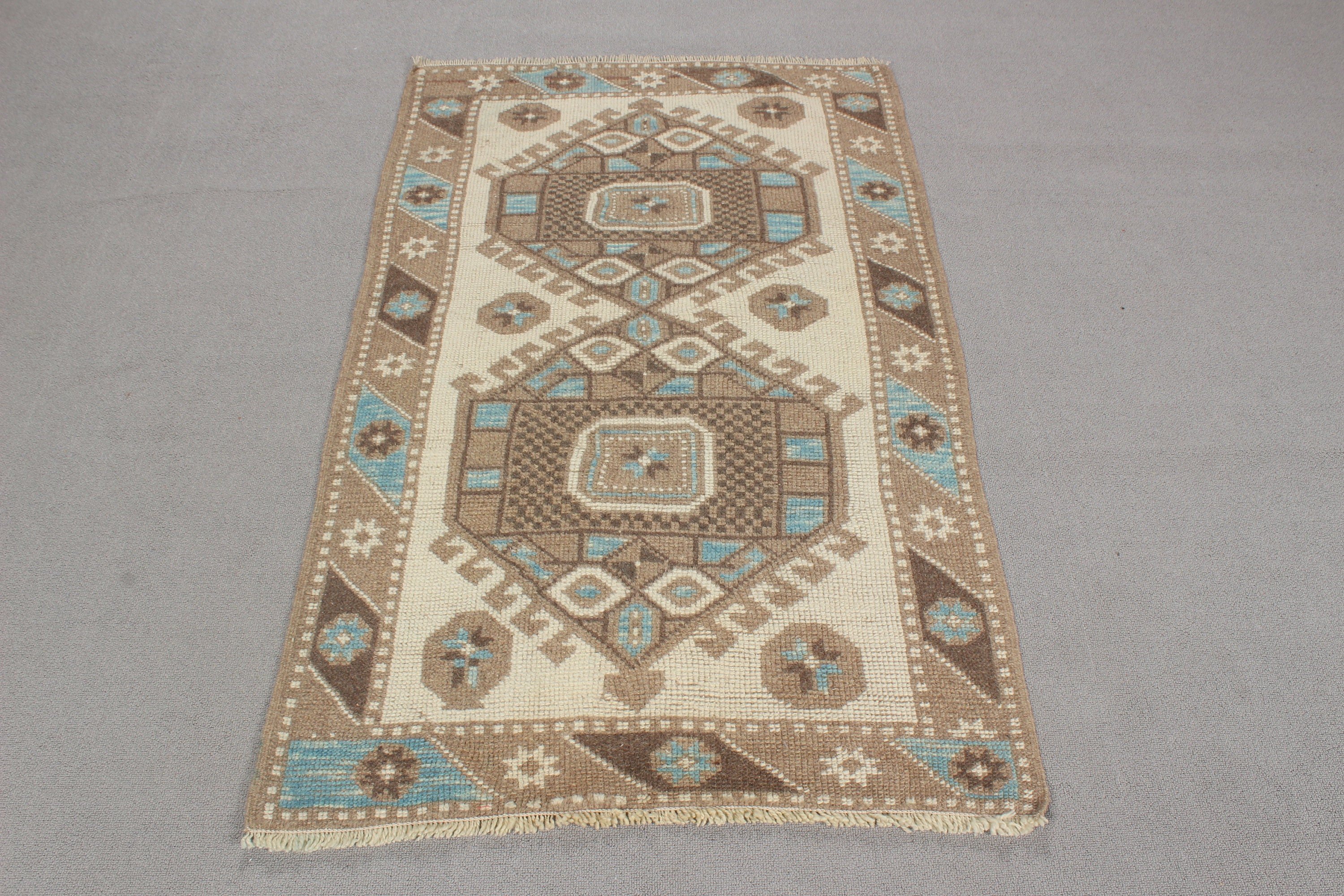 Floor Rug, Turkish Rugs, Beige Floor Rugs, Vintage Rug, Bedroom Rugs, Bathroom Rugs, 2.7x4.3 ft Small Rug, Rugs for Bathroom