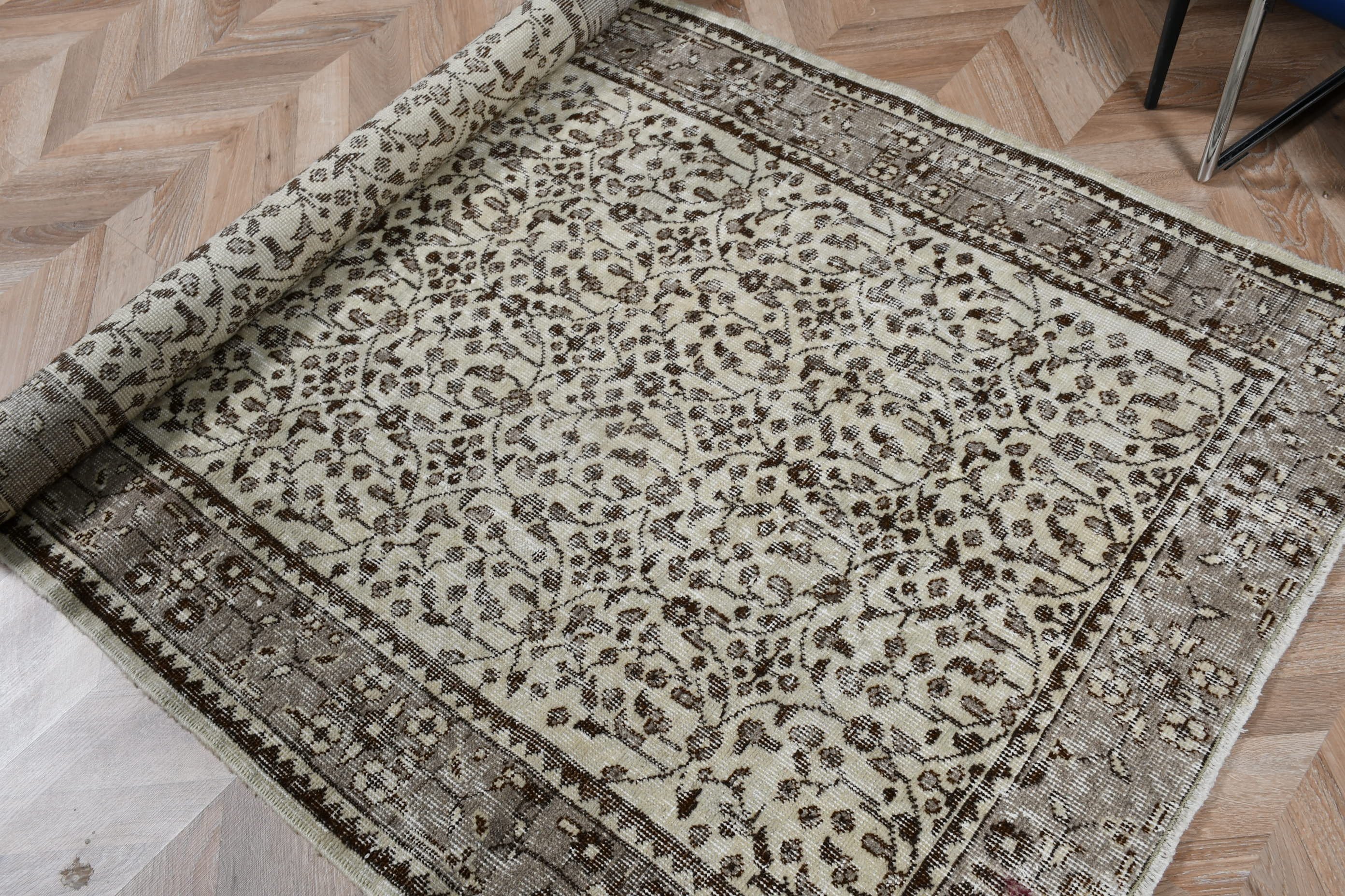 Oushak Halı, Vintage Halılar, Bej Anadolu Halısı, Türk Halıları, 3,9x6,7 ft Alan Halısı, Alan Halıları, Yer Halıları, Yemek Odası Halısı