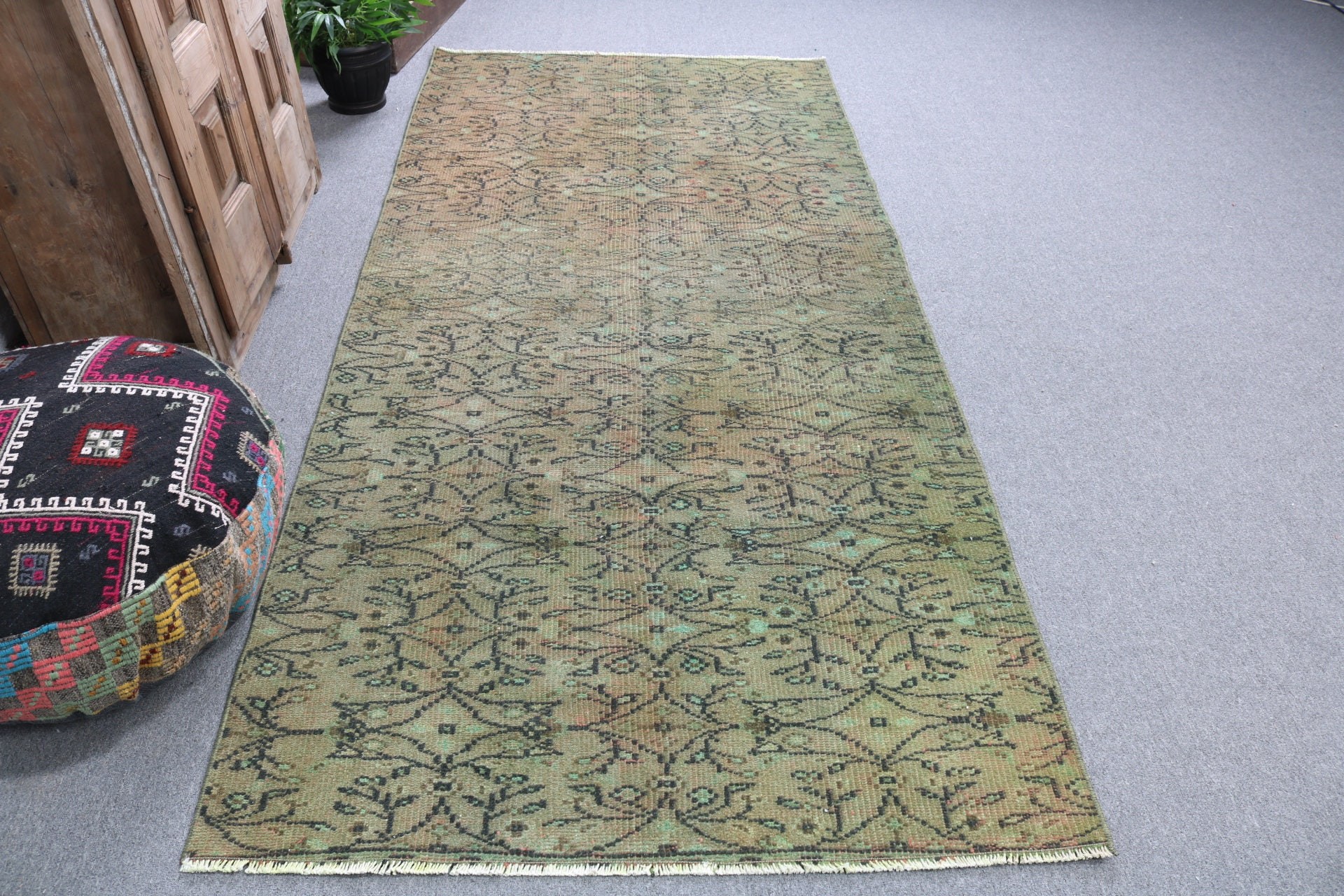 Vintage Halılar, Alan Halıları, Türk Halısı, Sanatsal Halılar, 3,9x8,3 ft Alan Halısı, Oushak Alan Halısı, Yeşil Yatak Odası Halısı, Oushak Halıları, Lüks Halılar