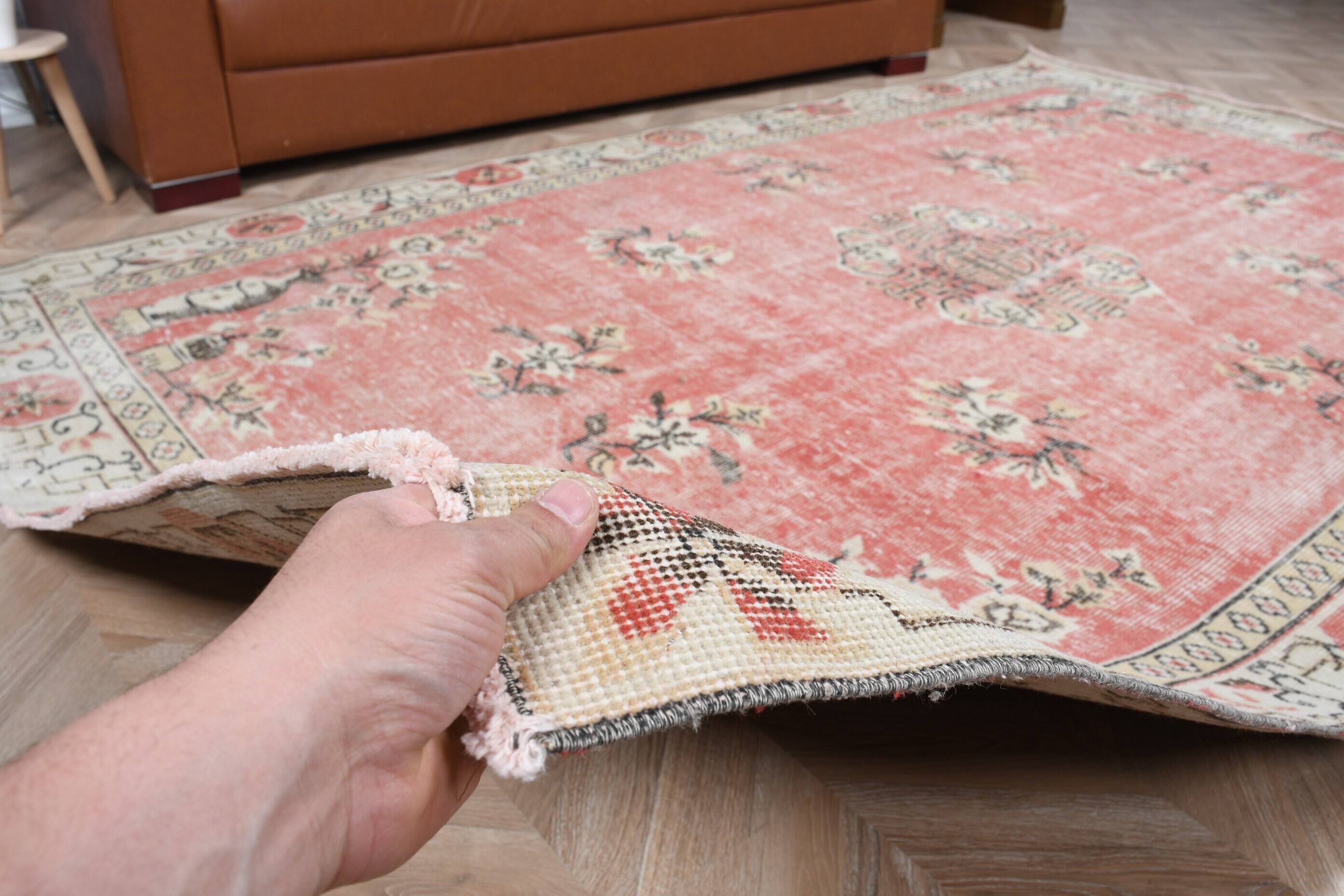 Red Oriental Rug, Turkish Rug, 5.6x9.1 ft Large Rug, Vintage Rug, Living Room Rug, Salon Rug, Rugs for Salon, Oushak Rugs, Floor Rug