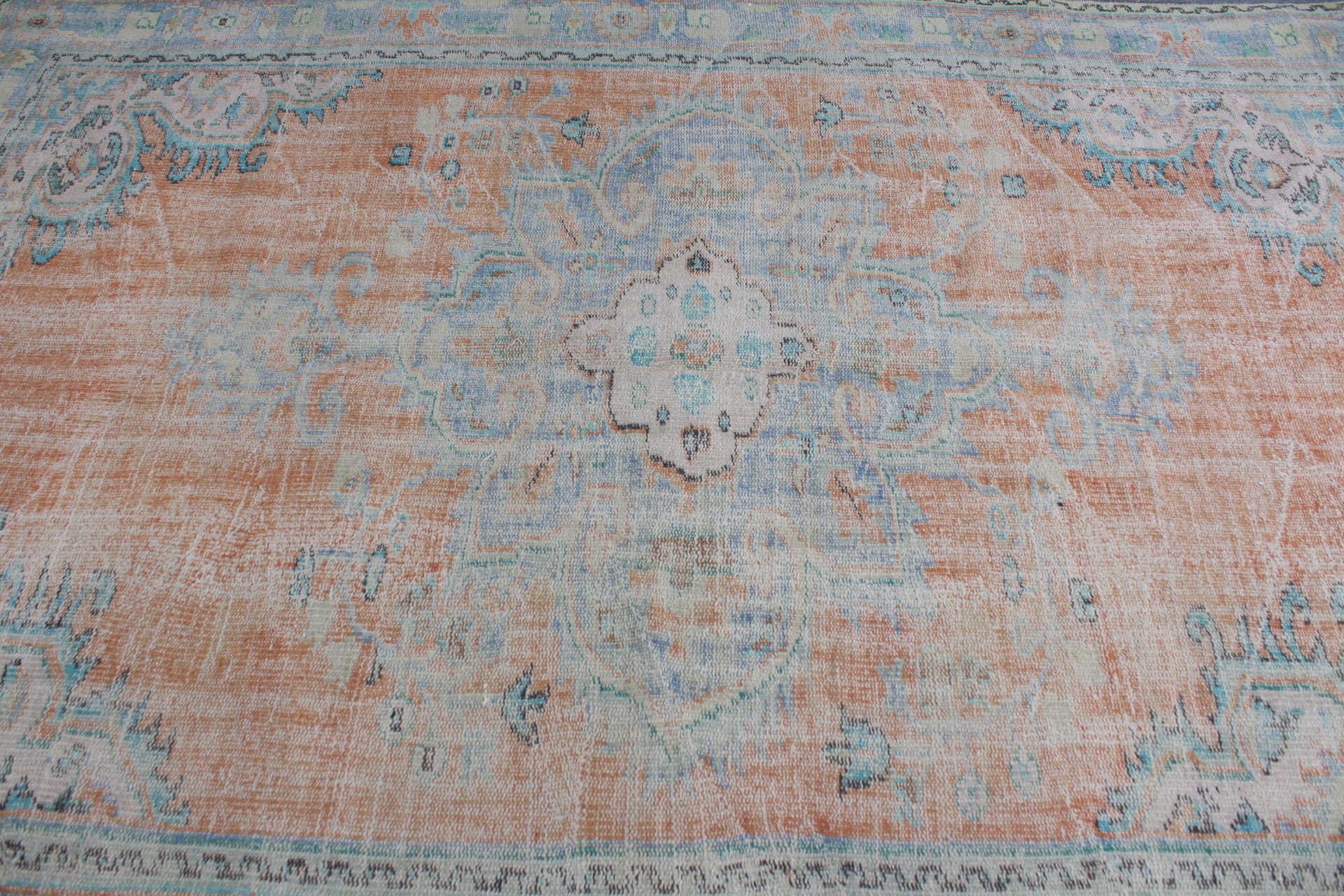 Turkish Rug, Orange Wool Rug, Rugs for Salon, Salon Rug, Organic Rugs, Vintage Rug, 6.1x9 ft Large Rug, Bedroom Rug, Home Decor Rugs