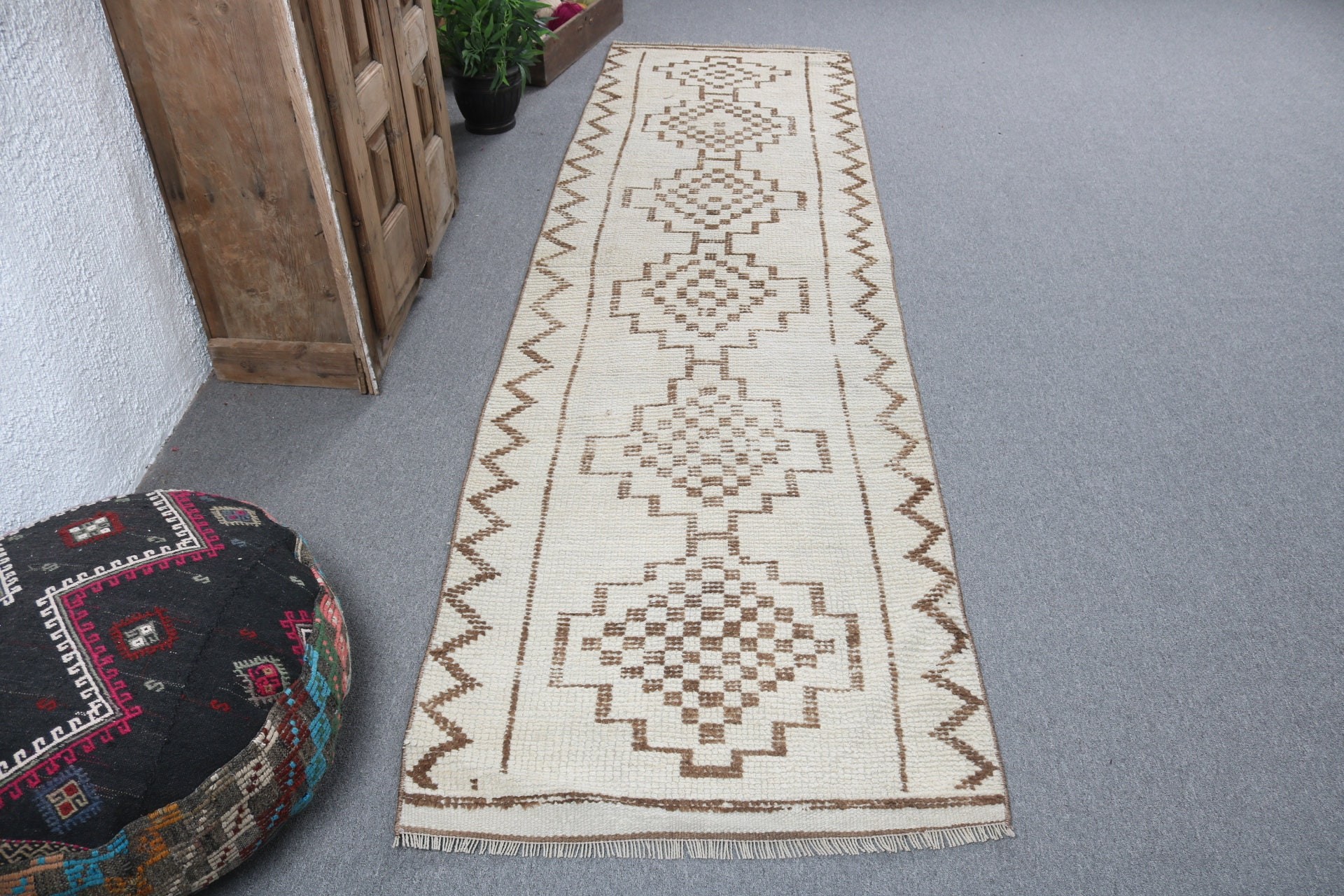 2.9x10.3 ft Runner Rug, Turkish Rugs, Kitchen Rugs, Vintage Rugs, Bohemian Rug, Beige Handwoven Rugs, Boho Rugs, Oushak Rugs, Handwoven Rug