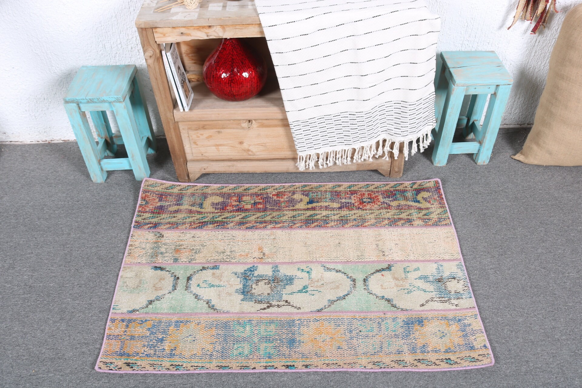 2.3x3.4 ft Küçük Halı, Vintage Halı, Duvara Asılı Halı, Türk Halısı, Antika Kilimler, Küçük Yün Halıları, Yatak Odası Halısı, Duvara Asılı Halılar