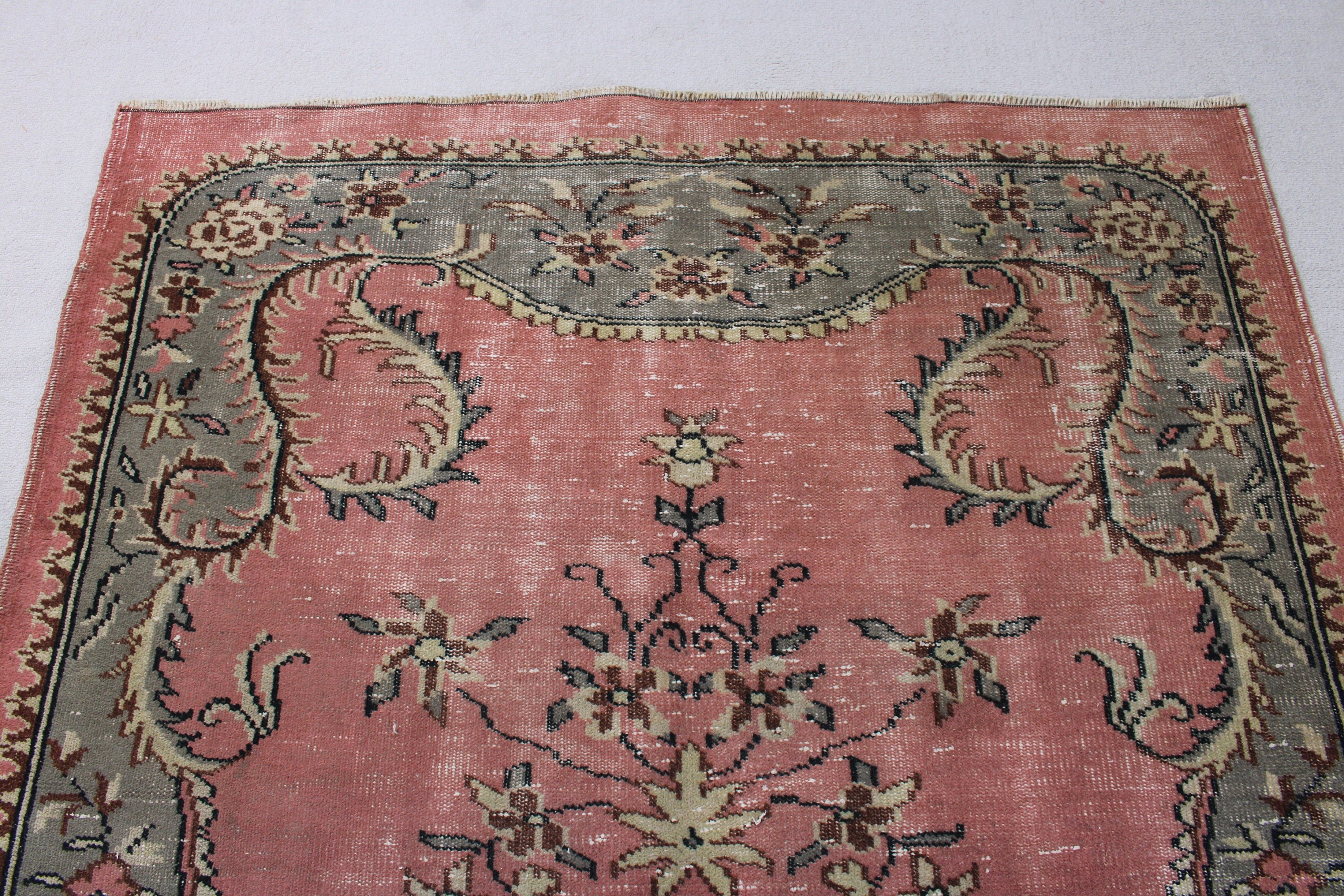 Çocuk Odası Halıları, Turuncu Boho Halısı, 4,7x8,2 ft Alan Halısı, İç Mekan Halısı, Çocuk Odası Halıları, Anadolu Halıları, Türk Halıları, Vintage Halı, Antika Halılar