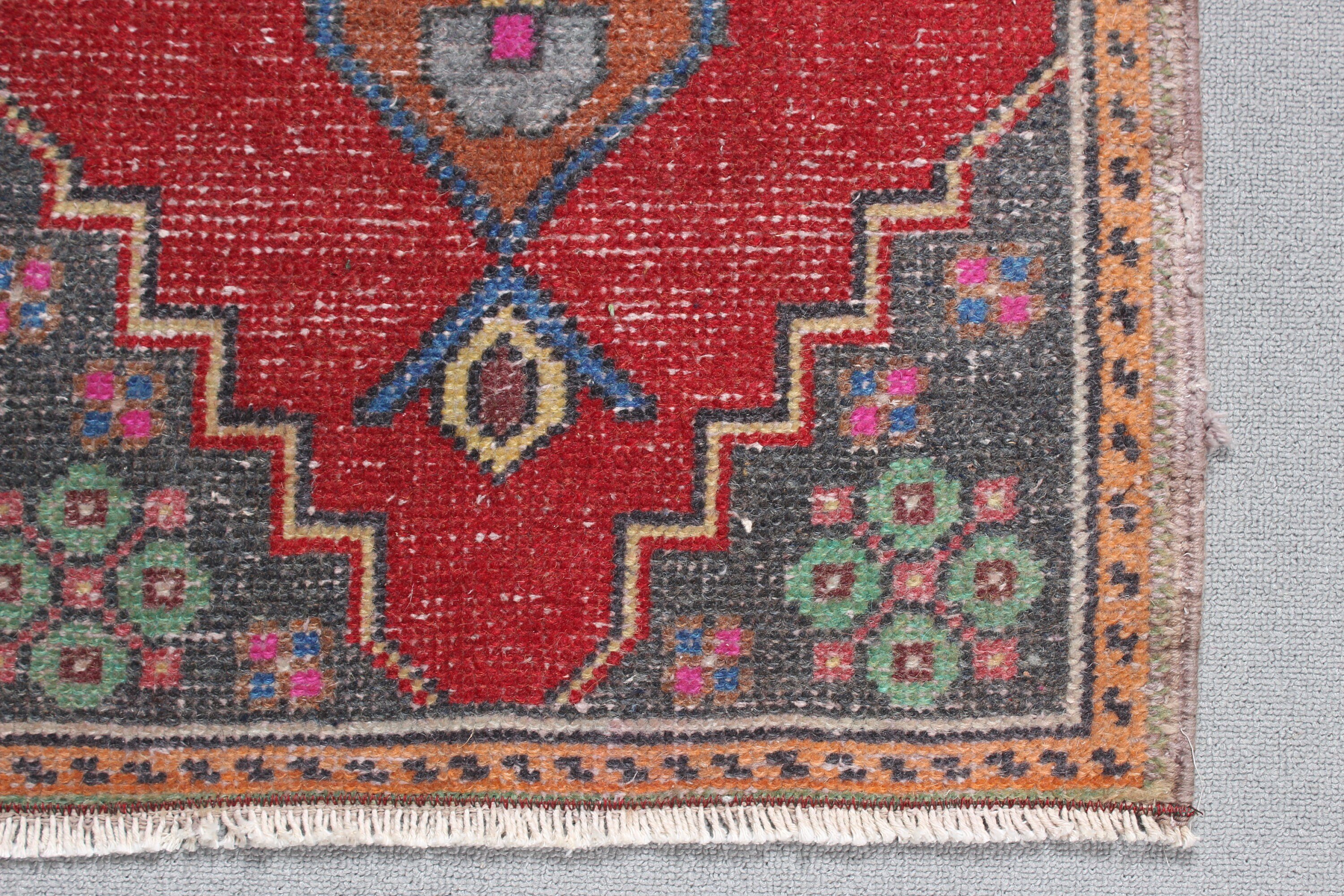 1.7x3.1 ft Small Rug, Small Area Rugs, Rugs for Entry, Red Wool Rugs, Turkish Rugs, Vintage Rug, Antique Rugs, Wool Rug, Small Boho Rugs