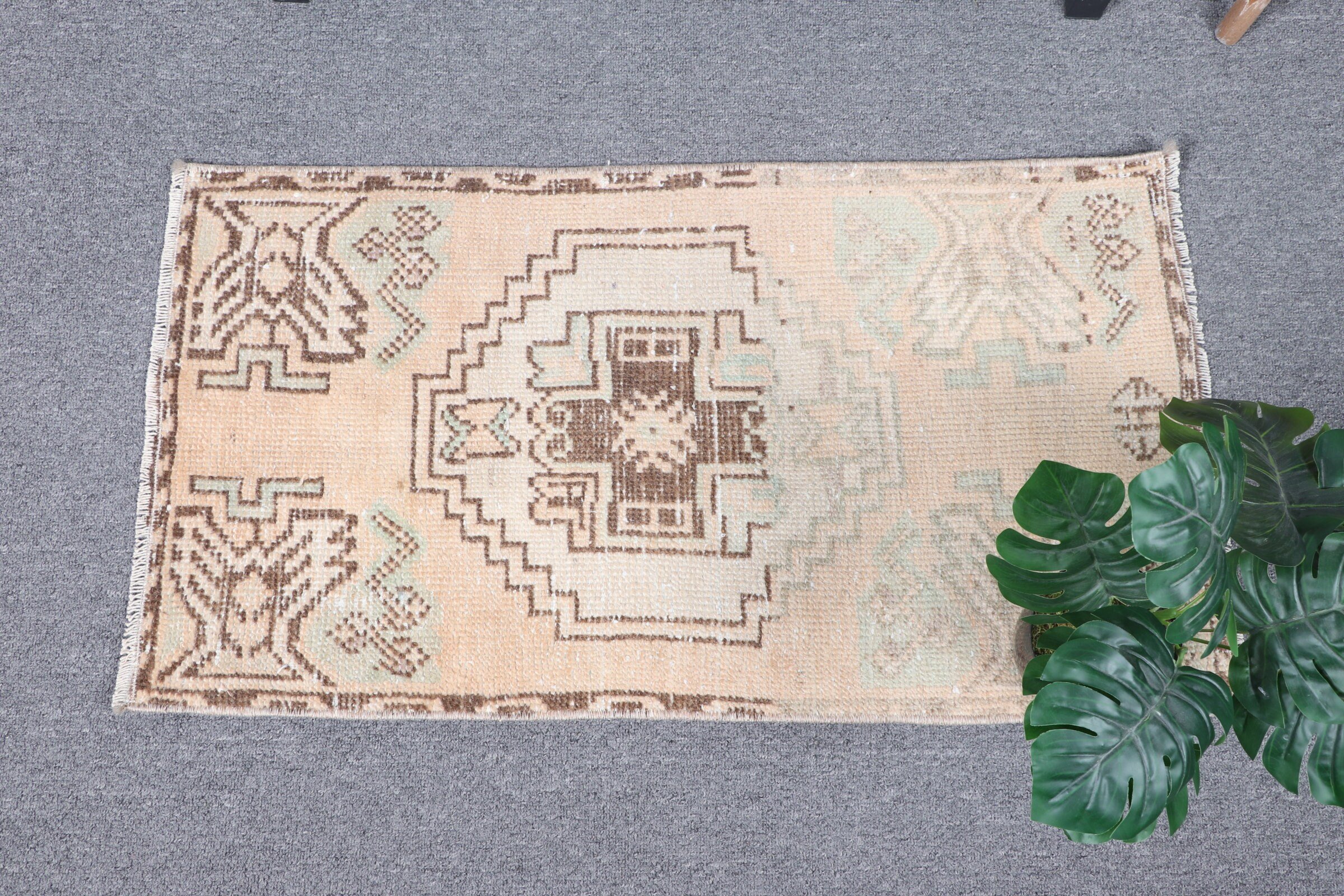 Vintage Halı, Giriş Halıları, Araba Paspas Halıları, Fas Halısı, Turuncu Oushak Halısı, Araba Paspas Halıları, Oushak Halısı, Türk Halısı, 1.4x2.7 ft Küçük Halı