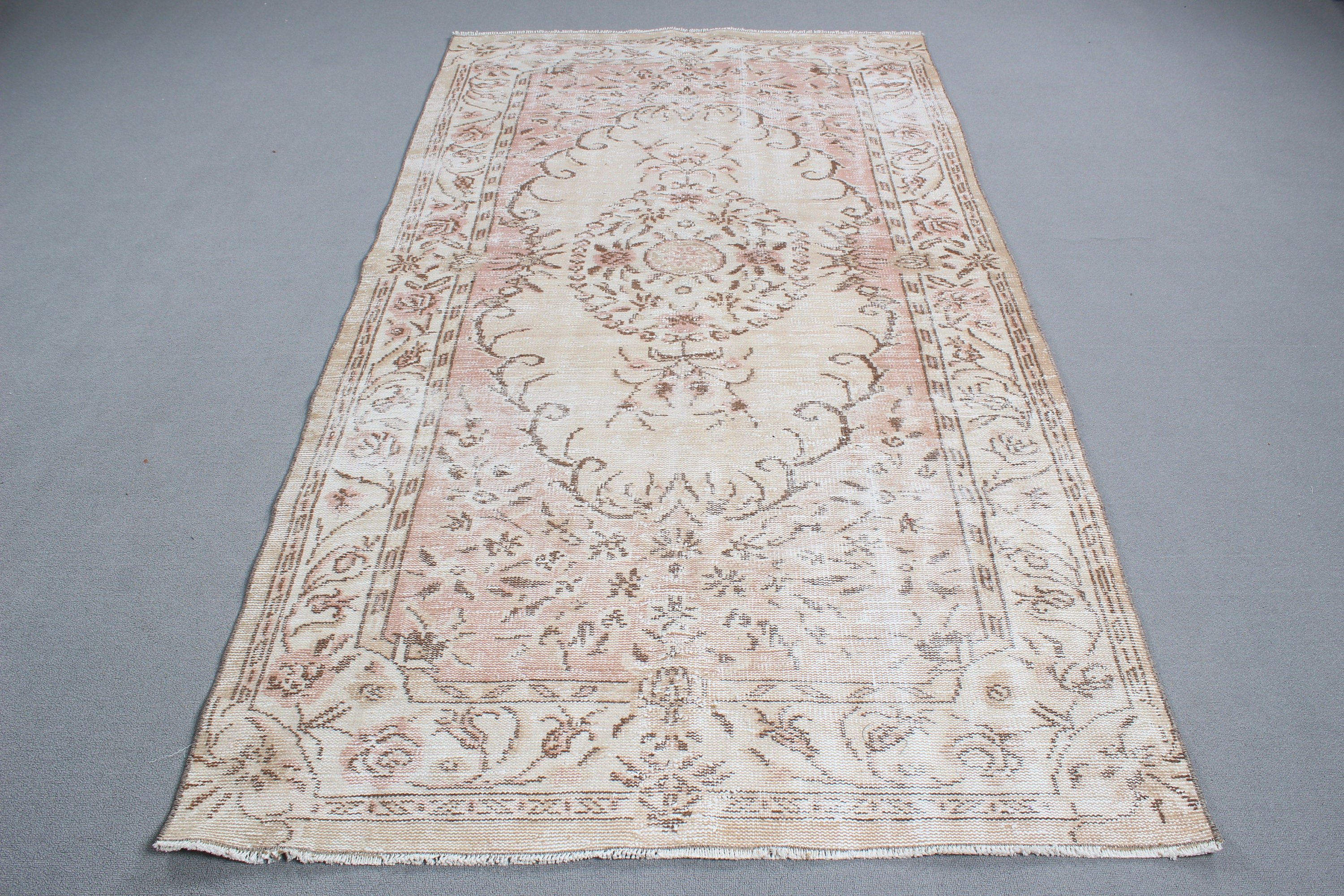 Living Room Rugs, Beige  4.5x8.8 ft Area Rugs, Boho Area Rug, Geometric Rugs, Vintage Rug, Turkish Rug, Neutral Rugs