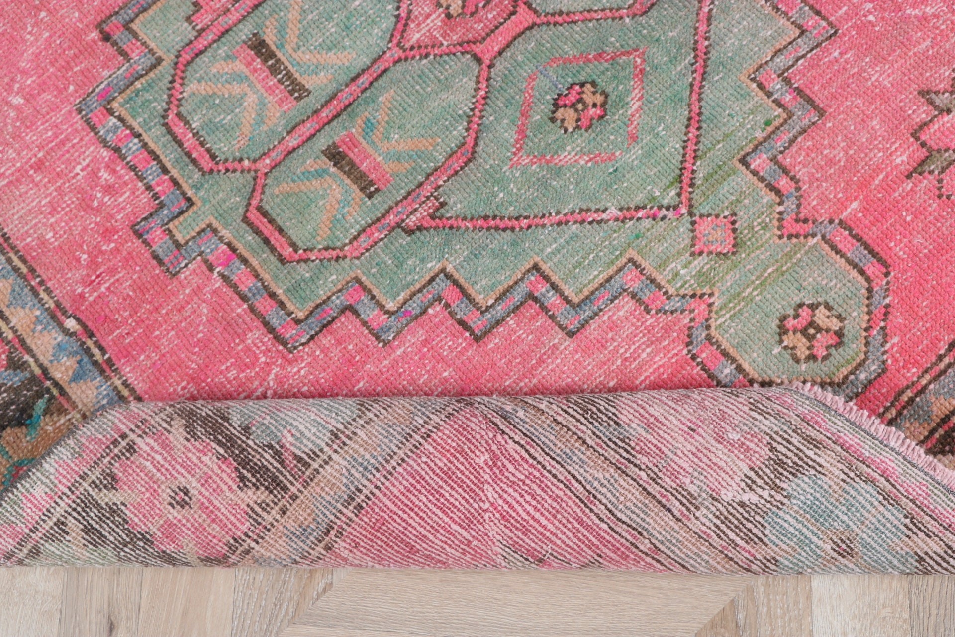 Pembe Havalı Halı, Boho Bölge Halıları, Vintage Halılar, Aztek Halıları, 3,8x8,2 ft Alan Halısı, Türk Halısı, Açıklama Halıları, Oturma Odası Halısı, Yatak Odası Halısı