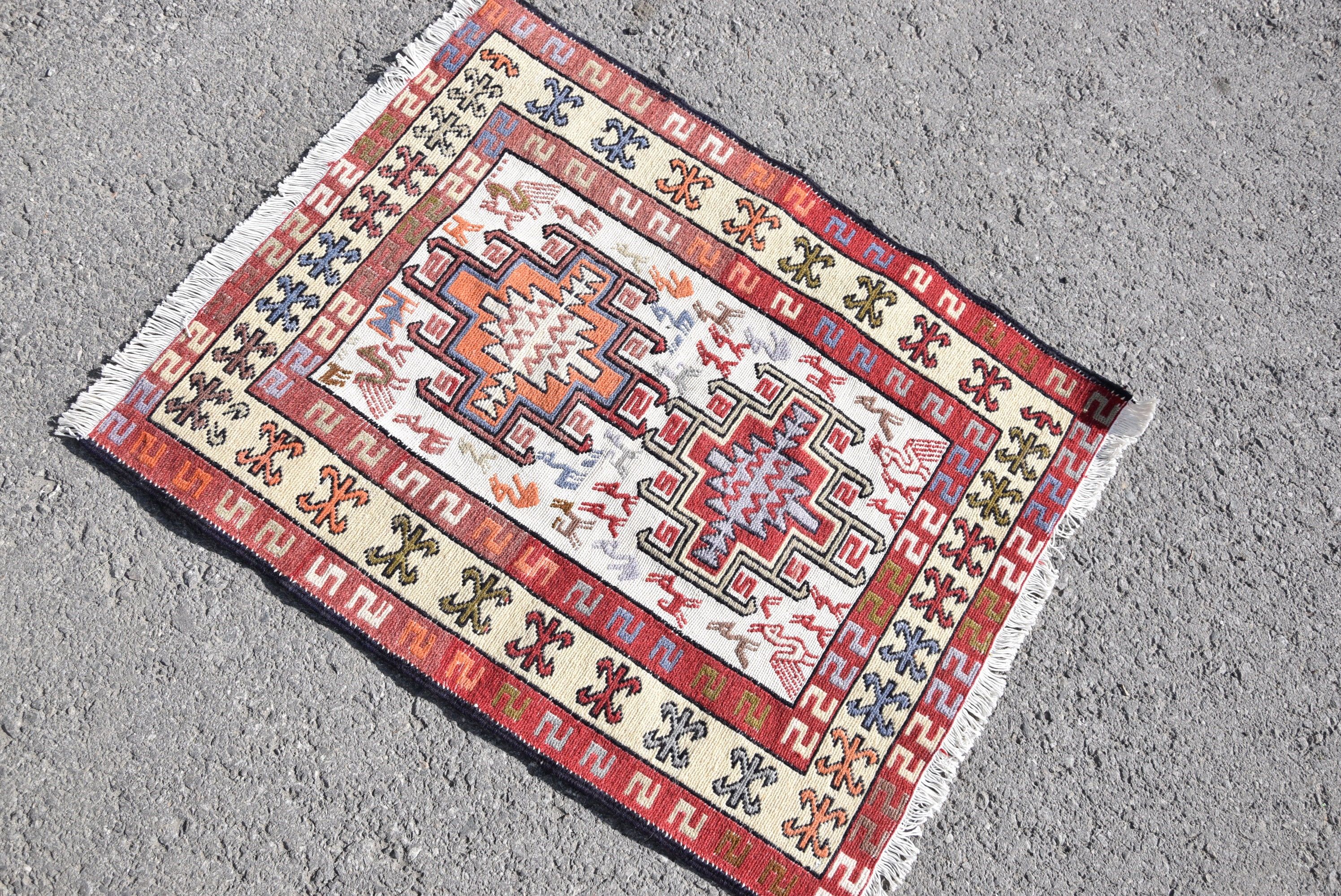 Bathroom Rug, Turkish Rugs, 2.5x3.1 ft Small Rug, Car Mat Rug, Bedroom Rugs, Outdoor Rugs, Oushak Rug, Red Wool Rugs, Vintage Rug, Kilim