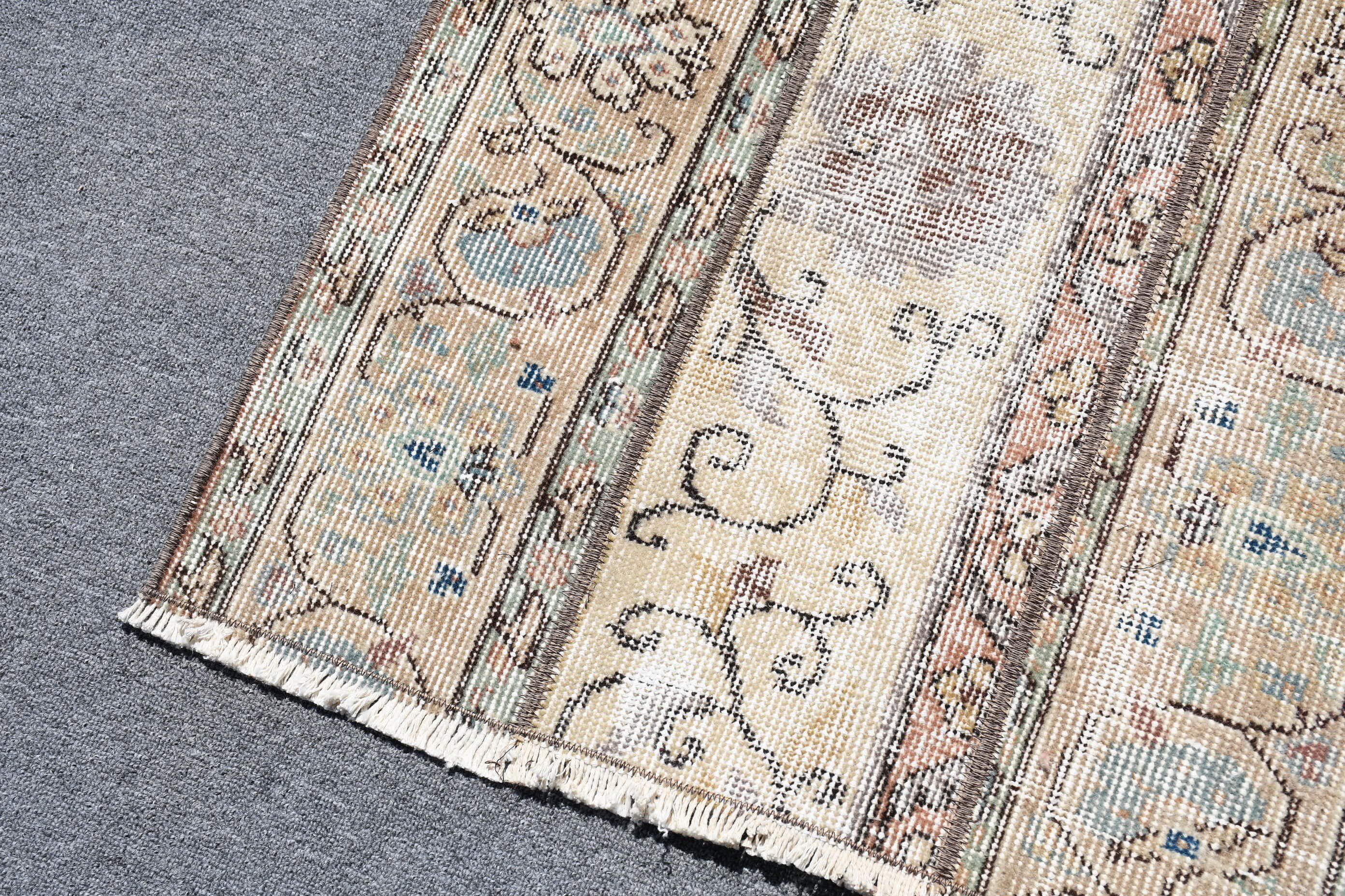 Bedroom Rug, Kitchen Rugs, Rugs for Entry, Moroccan Rug, Turkish Rug, Vintage Rug, Turkey Rug, Beige Wool Rugs, 3.7x6.3 ft Accent Rugs