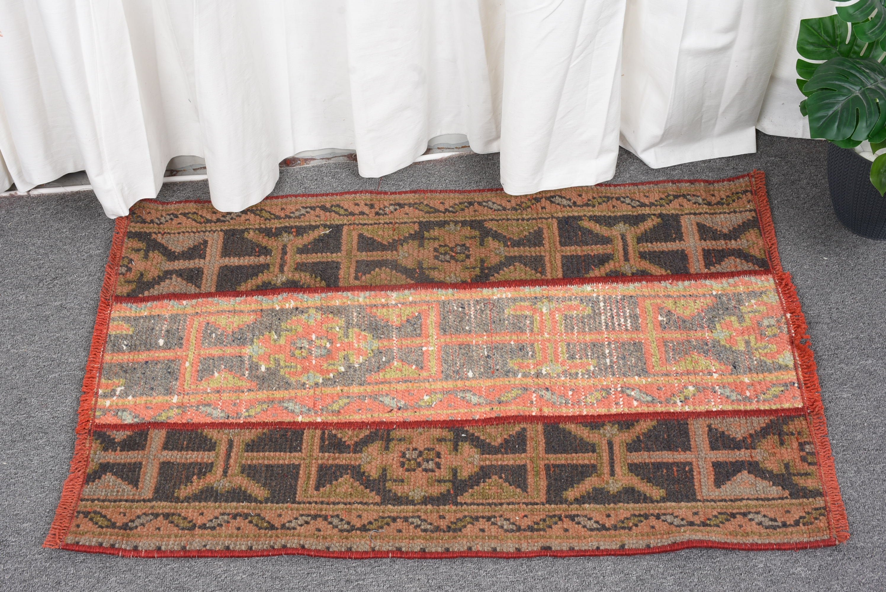 Çocuk Halısı, 1.9x2.8 ft Küçük Halı, Yün Halı, Türk Halısı, Yer Halıları, Vintage Halılar, Duvara Asma Halılar, Banyo Halısı, Yeşil Ev Dekor Halısı