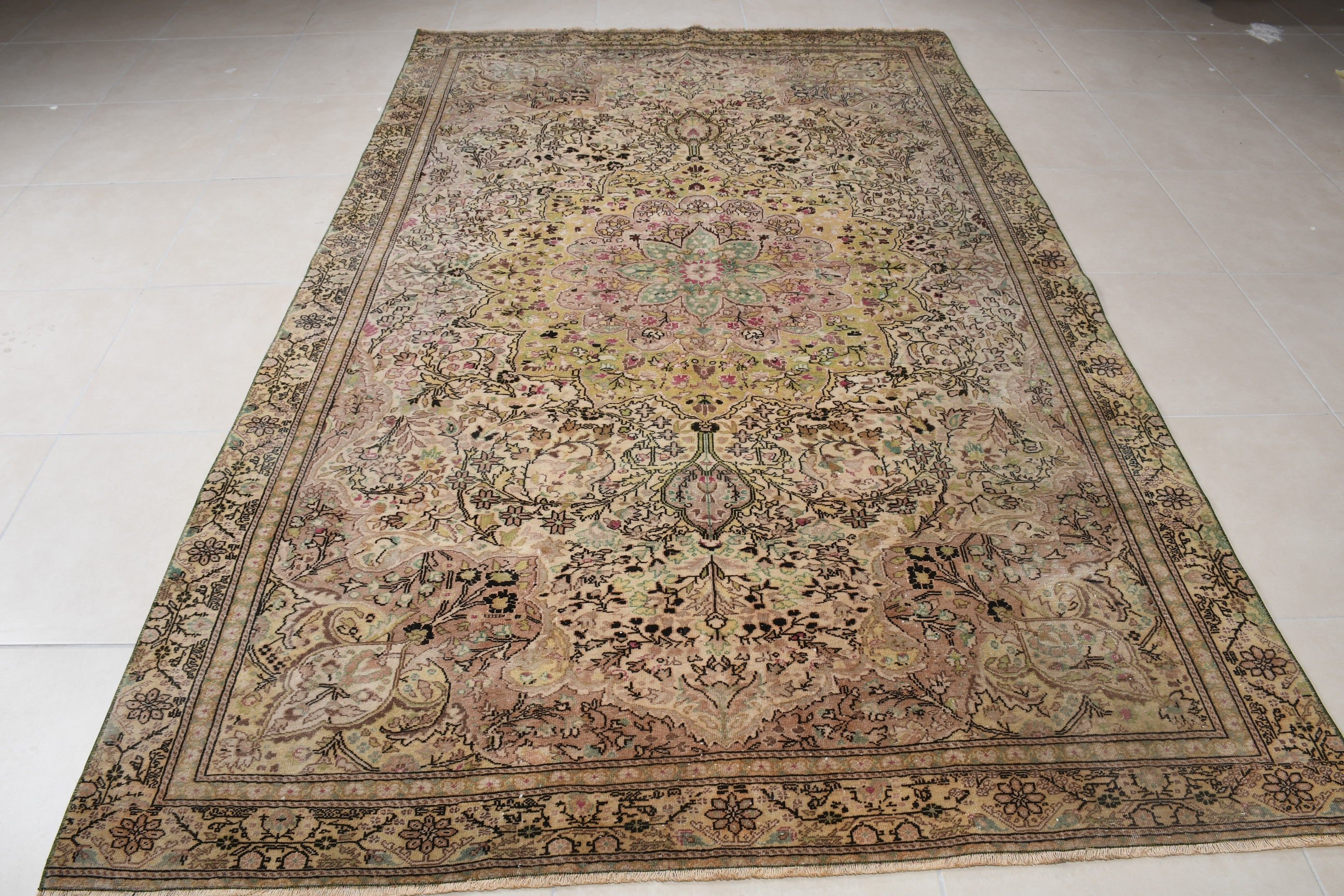 Oryantal Halı, Dekoratif Halı, Vintage Halı, Sarı Mutfak Halısı, 5.9x9.3 ft Büyük Halı, Türk Halısı, Salon Halısı, Oturma Odası Halısı, Anadolu Halısı