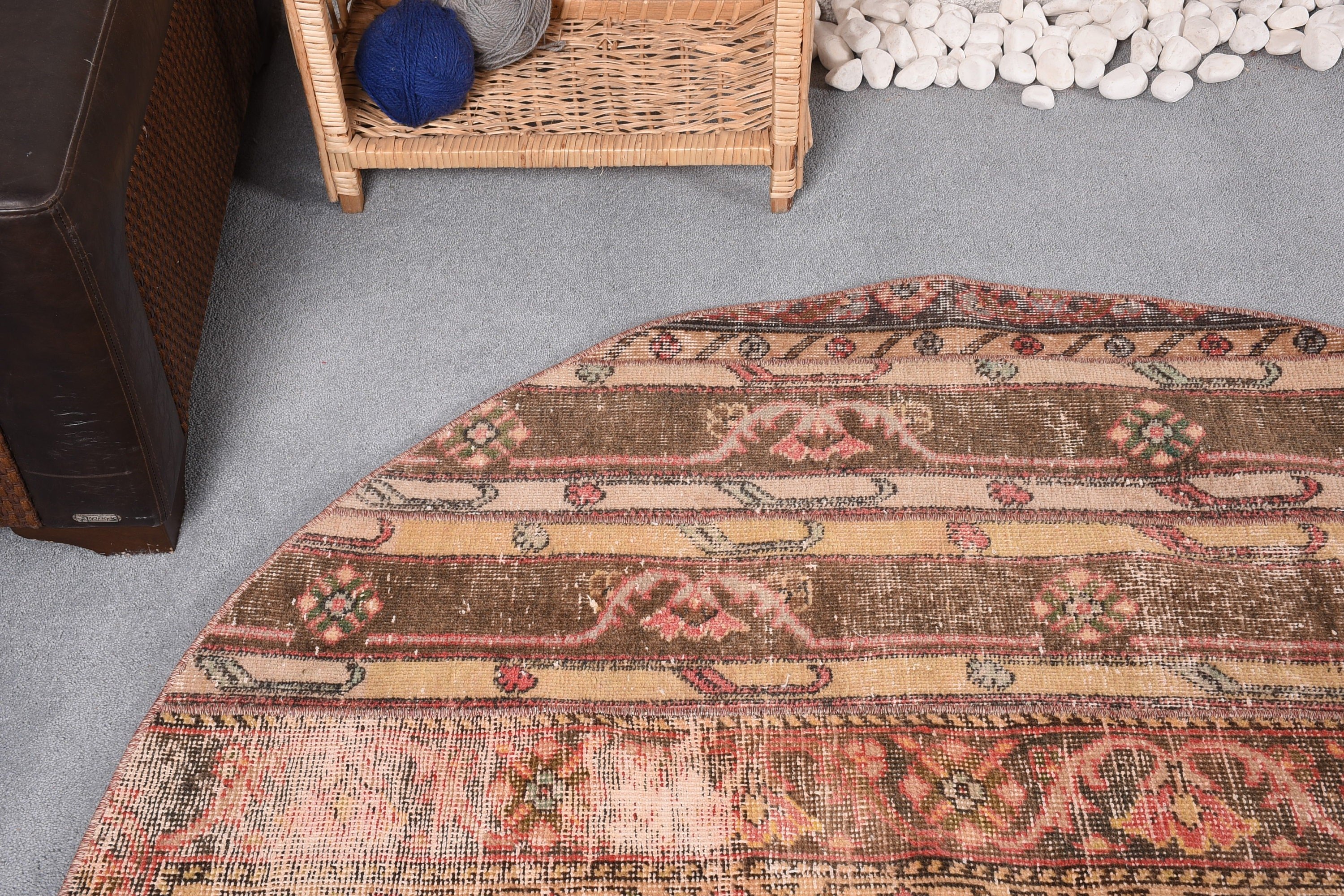 Living Room Rug, Moroccan Rug, Vintage Decor Rug, Oushak Rugs, Ethnic Rug, 4.9x4.9 ft Area Rug, Turkish Rug, Rugs for Kitchen, Vintage Rug