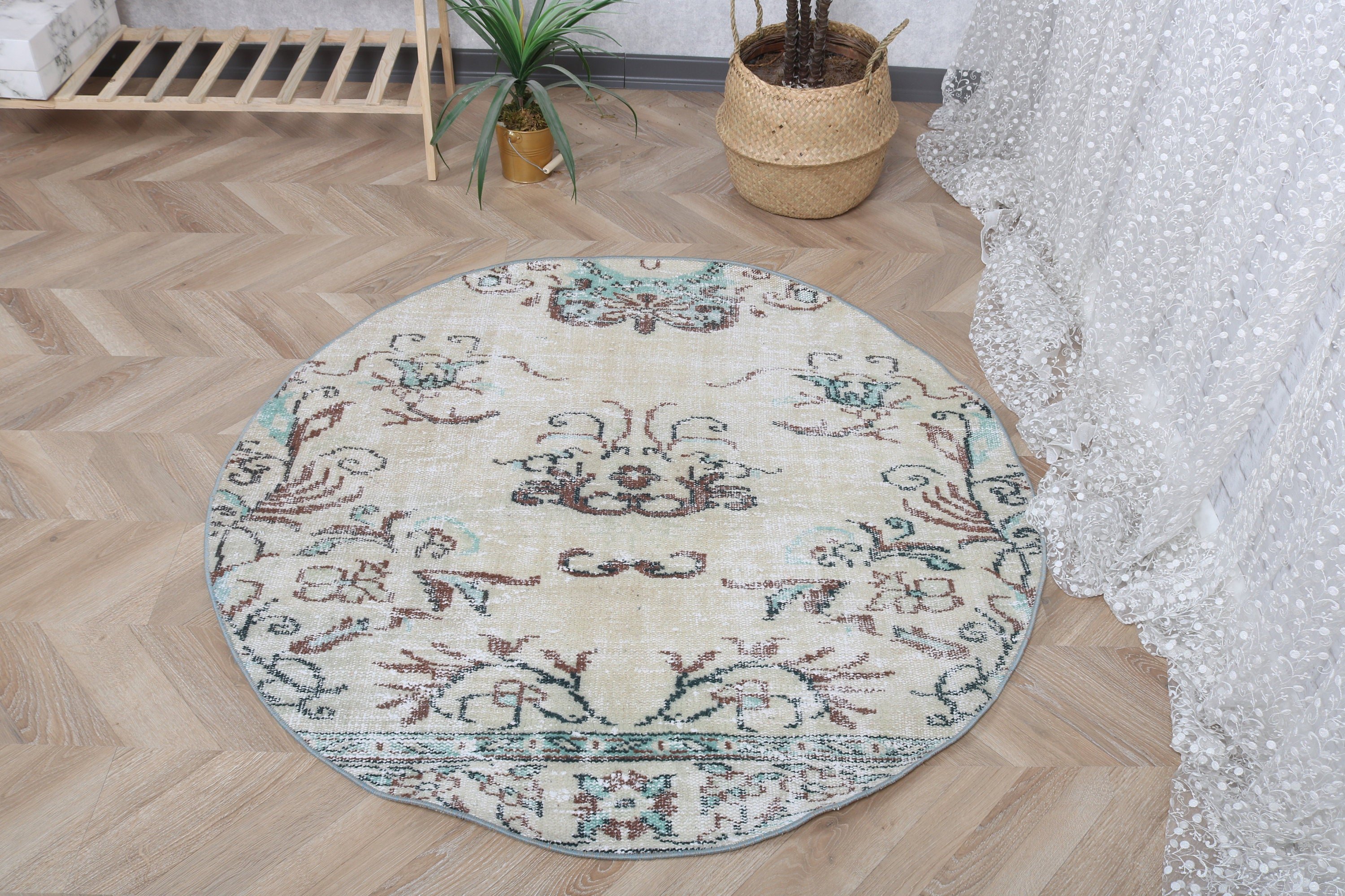 Cool Halılar, Bej 4x4 ft Accent Halı, Türk Halısı, Türkiye Halısı, Yatak Odası Halıları, Vintage Halılar, Boho Accent Halıları, Vintage Accent Halısı