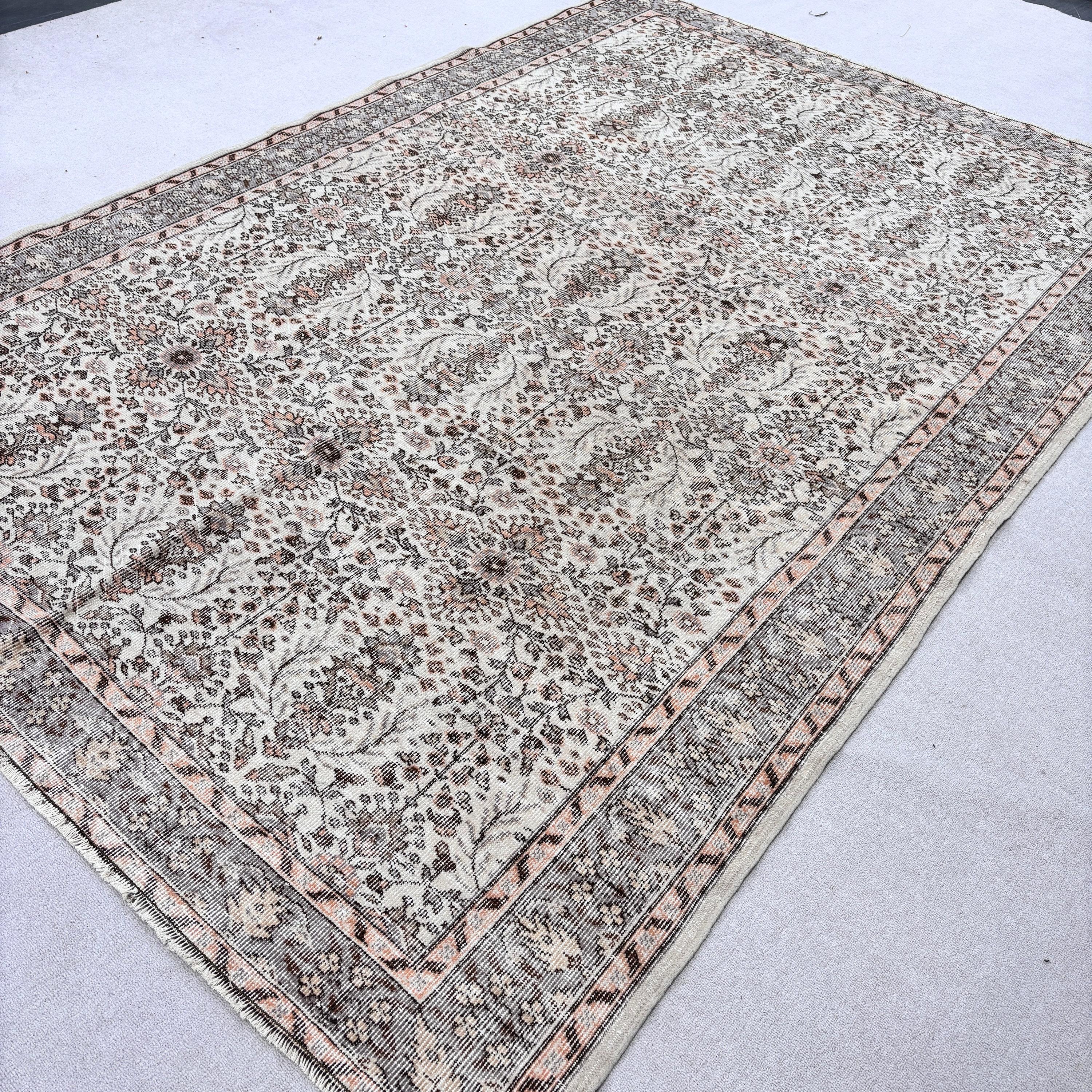 Brown Anatolian Rugs, Anatolian Rugs, Geometric Rug, Vintage Rug, 6.9x10.2 ft Oversize Rugs, Saloon Rugs, Dining Room Rug, Turkish Rugs