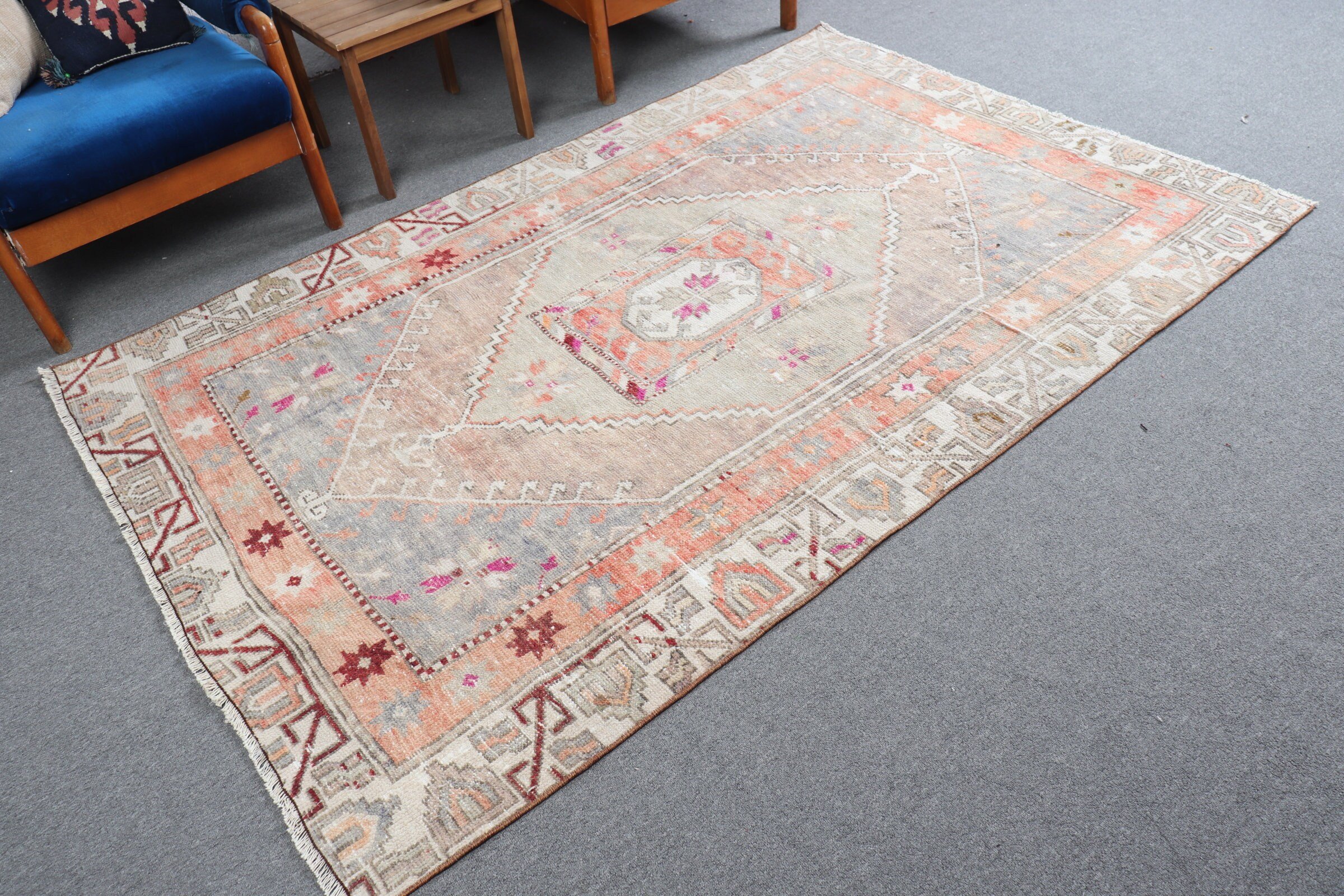 Yer Halısı, Oushak Halıları, İç Mekan Halıları, Türk Halıları, 4,8x7,3 ft Alan Halıları, Bej Soğuk Halı, Vintage Halı, Yemek Odası Halıları, Çocuk Odası Halıları