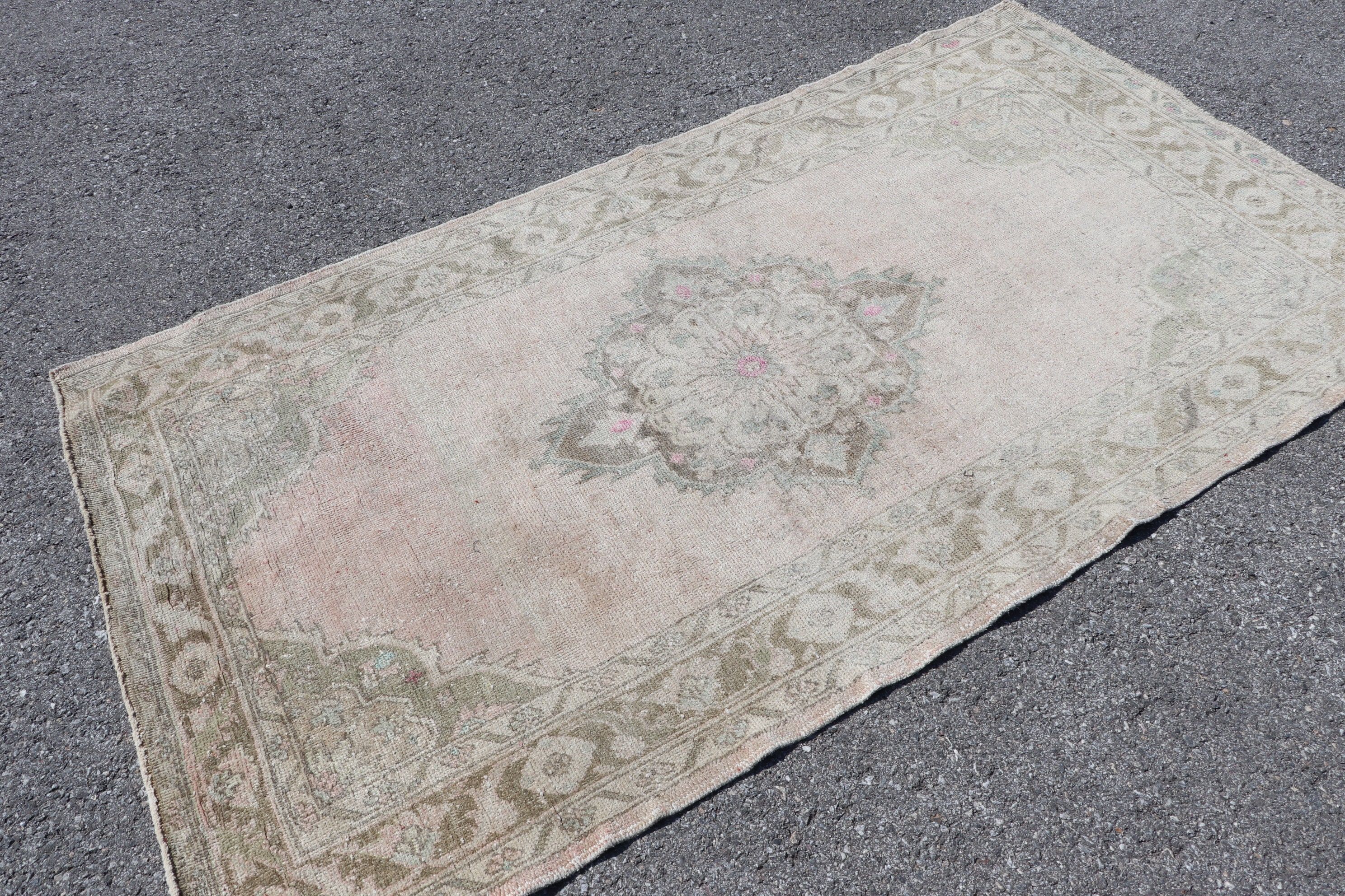 Anadolu Halıları, Türk Halısı, Yemek Odası Halısı, 4x7,1 ft Alan Halısı, Fas Halısı, İç Mekan Halıları, Eklektik Halılar, Pembe Yer Halısı, Vintage Halılar